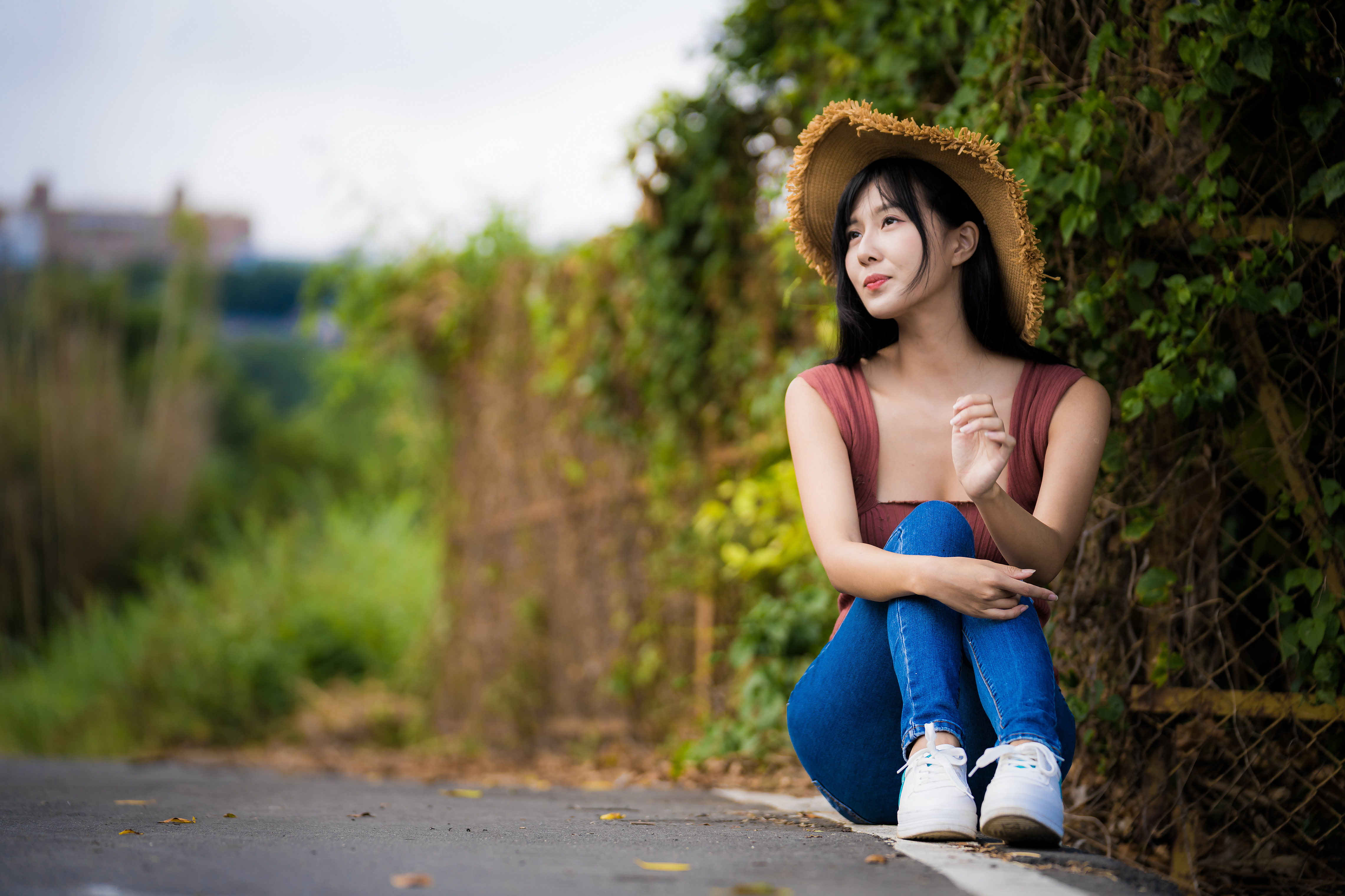 Asian woman with black hair wearing a straw hat HD Wallpaper