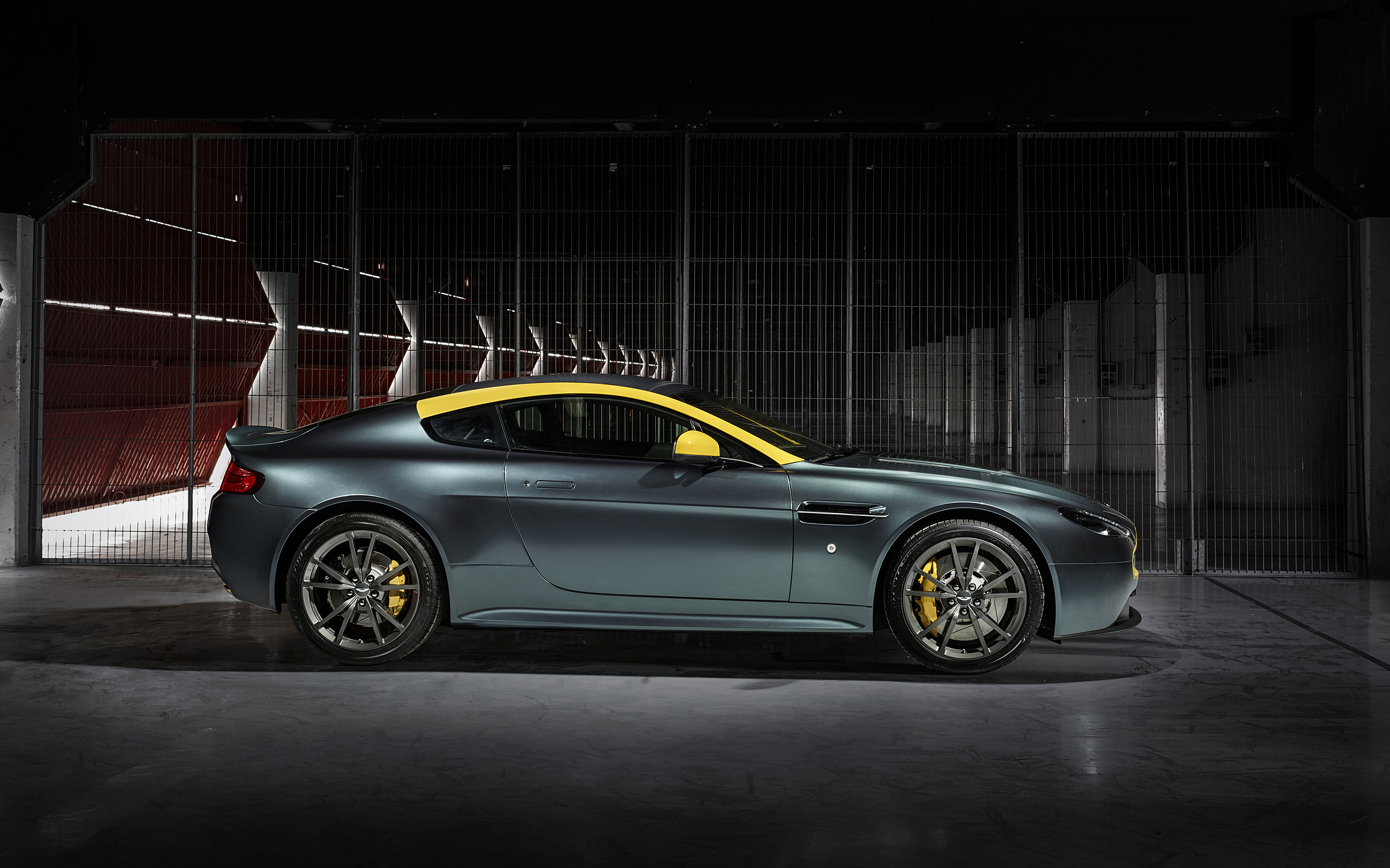2015 Aston Martin V8 Vantage N430 HD Wallpaper