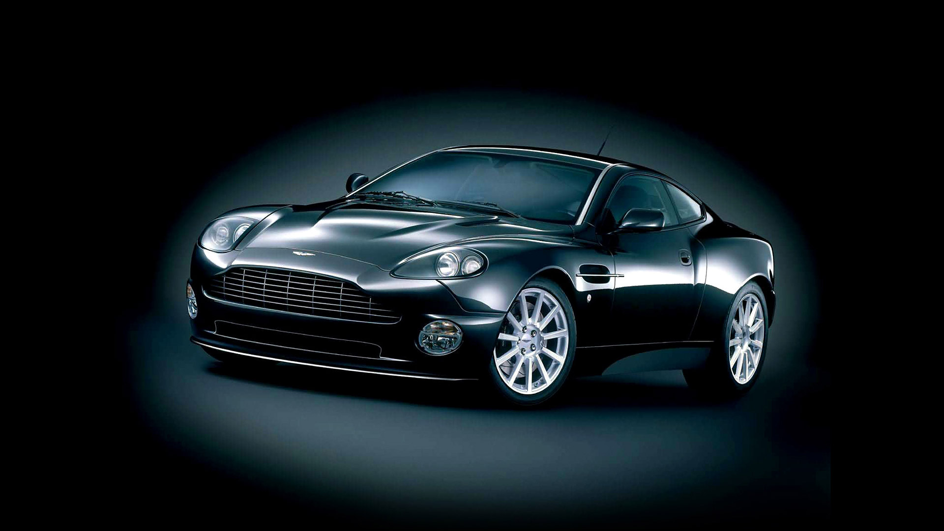 2005 Aston Martin Vanquish S HD Wallpaper