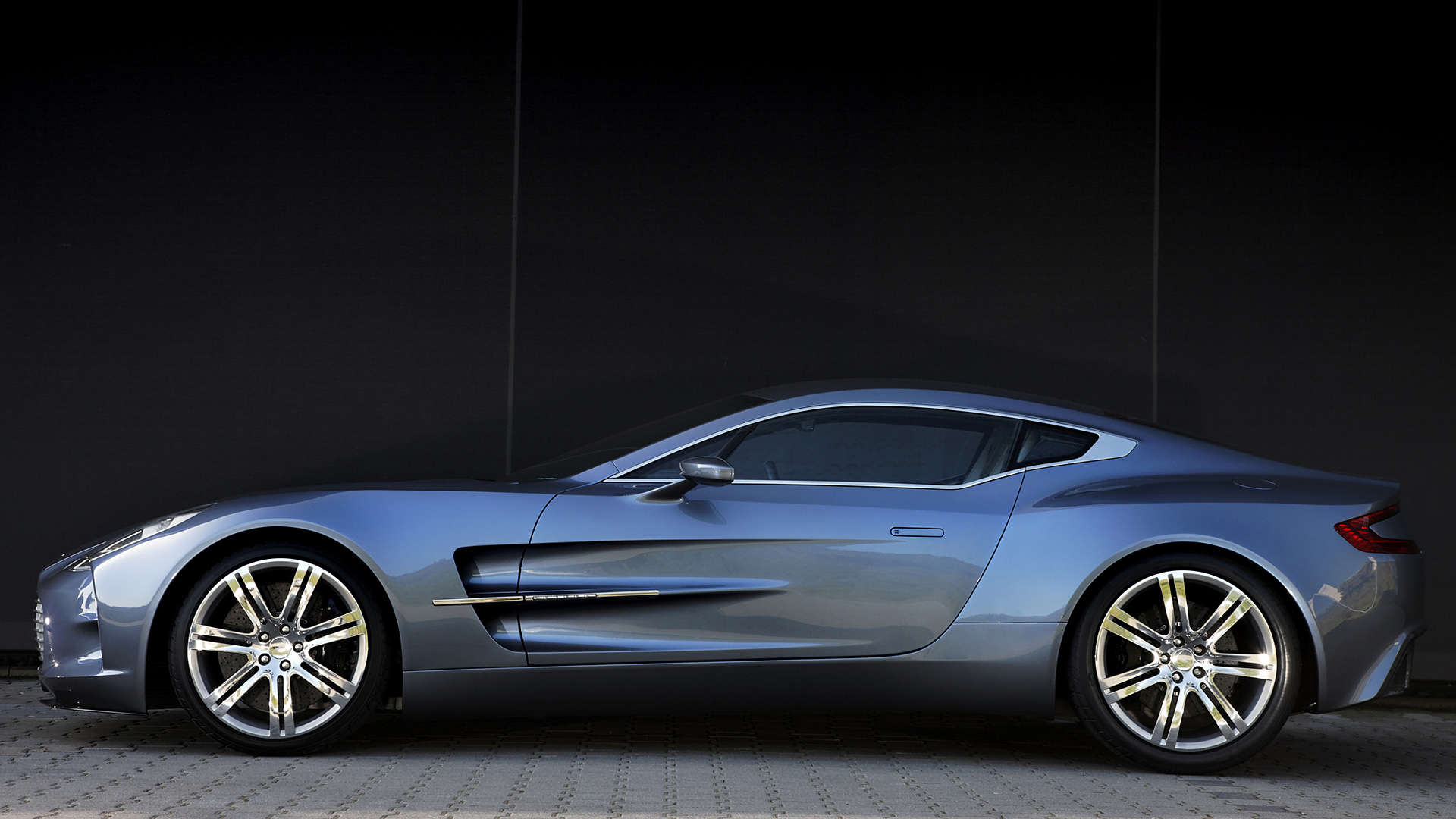 Aston Martin One-77 Coupe HD Wallpaper