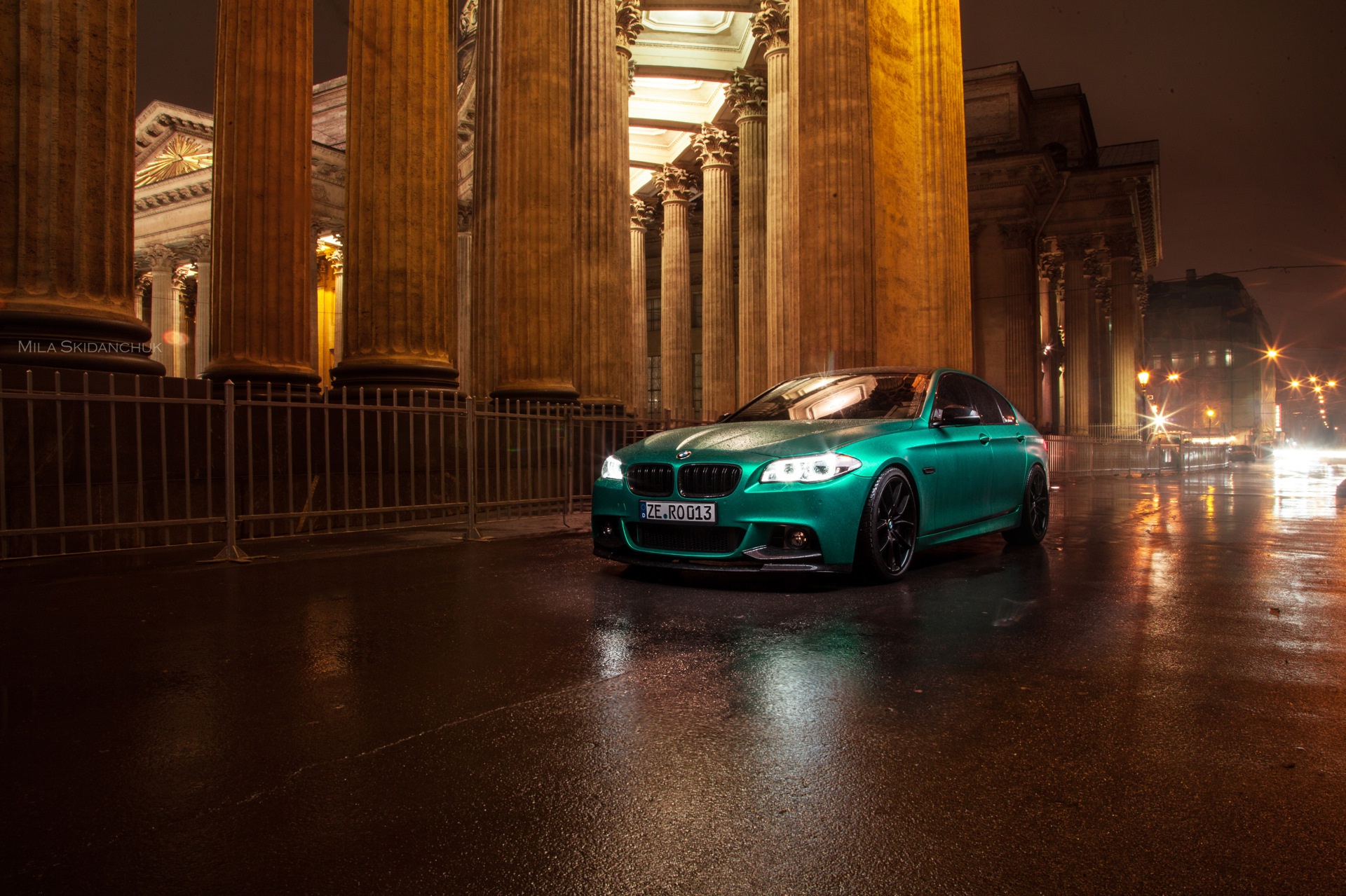 Green BMW 5 Series parked in front of Kazan Cathedral HD Wallpaper