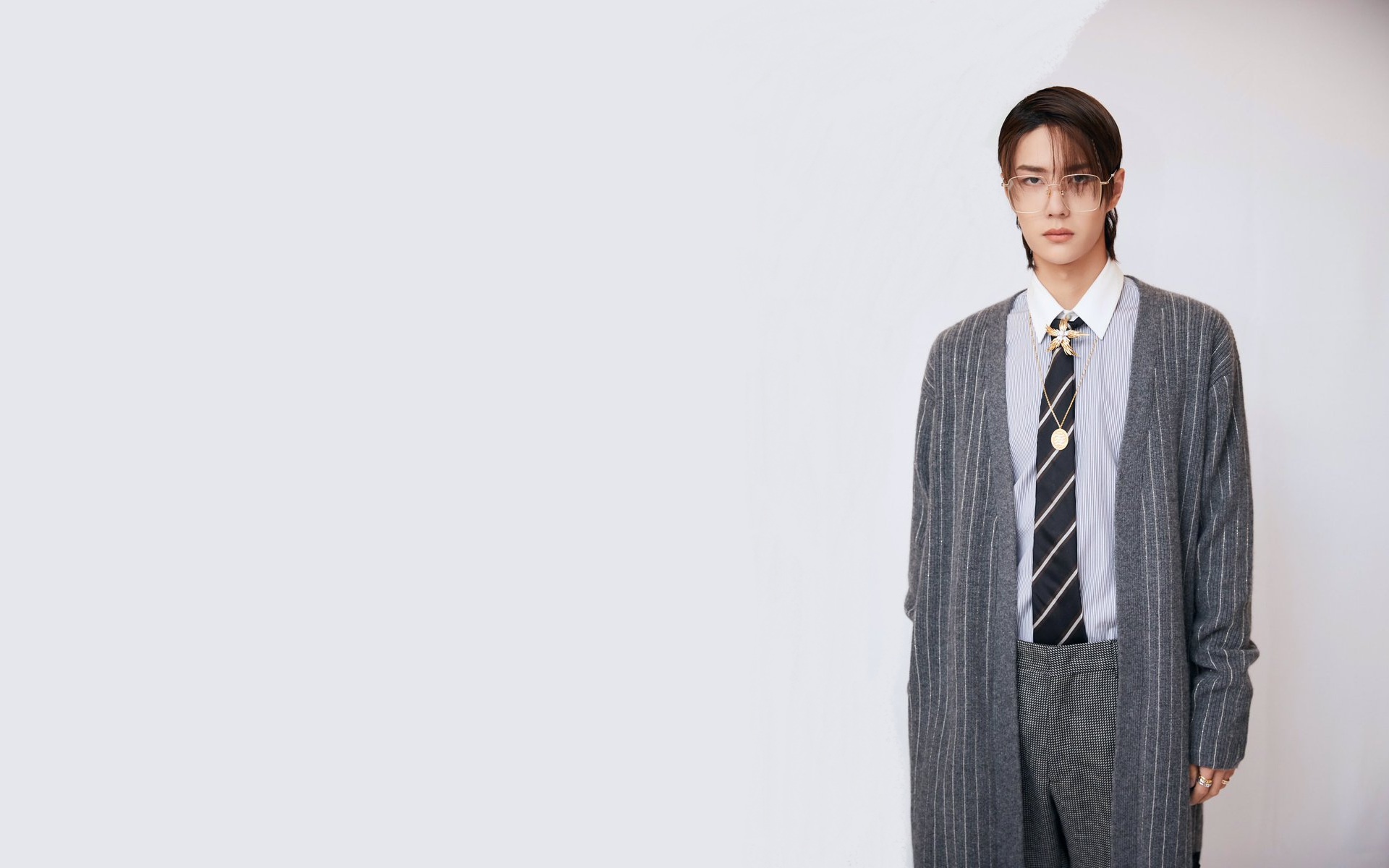Wang Yibo in a grey cardigan and tie HD Wallpaper