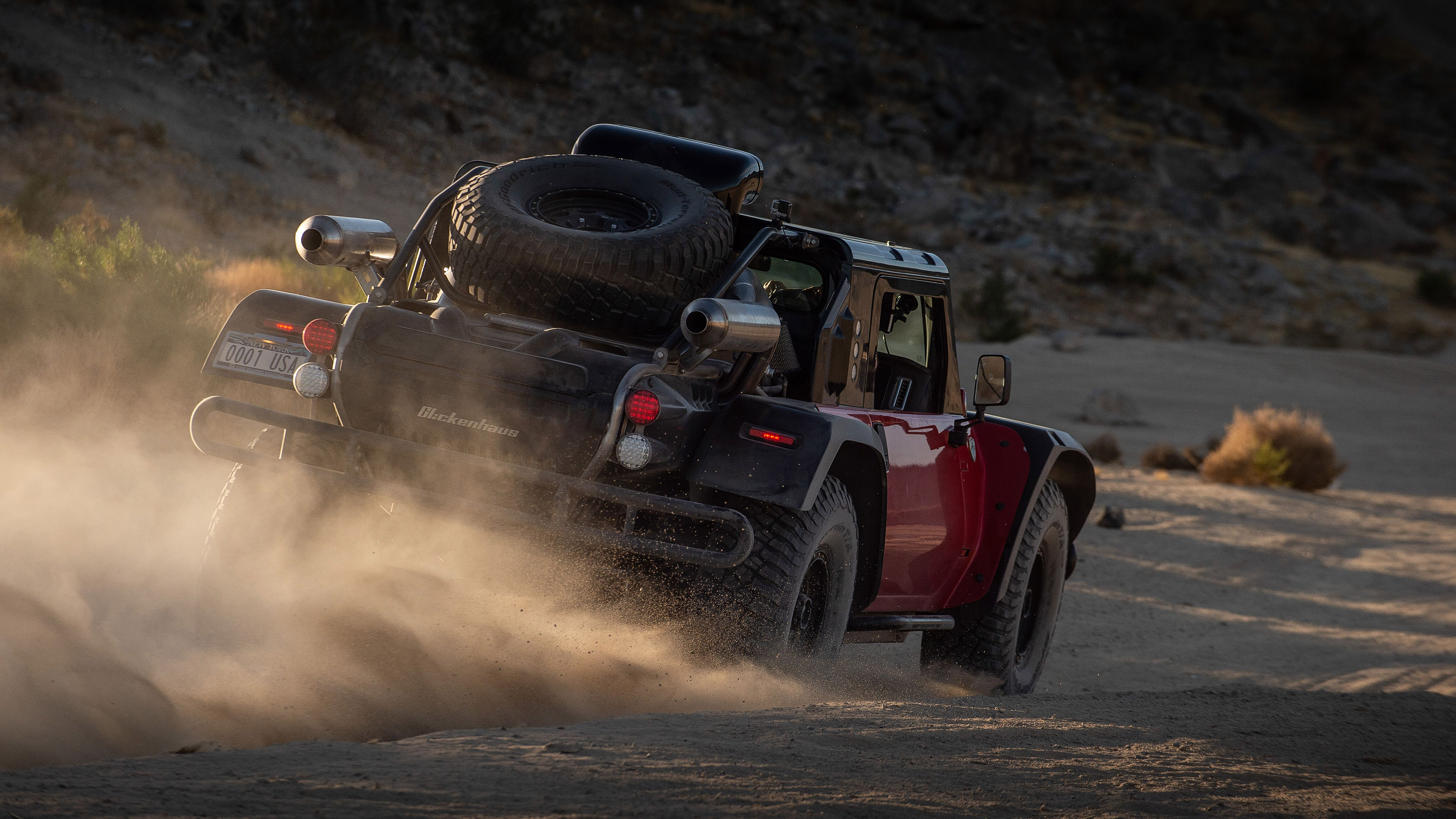 2021 SCG Boot off-road vehicle kicking up dust HD Wallpaper