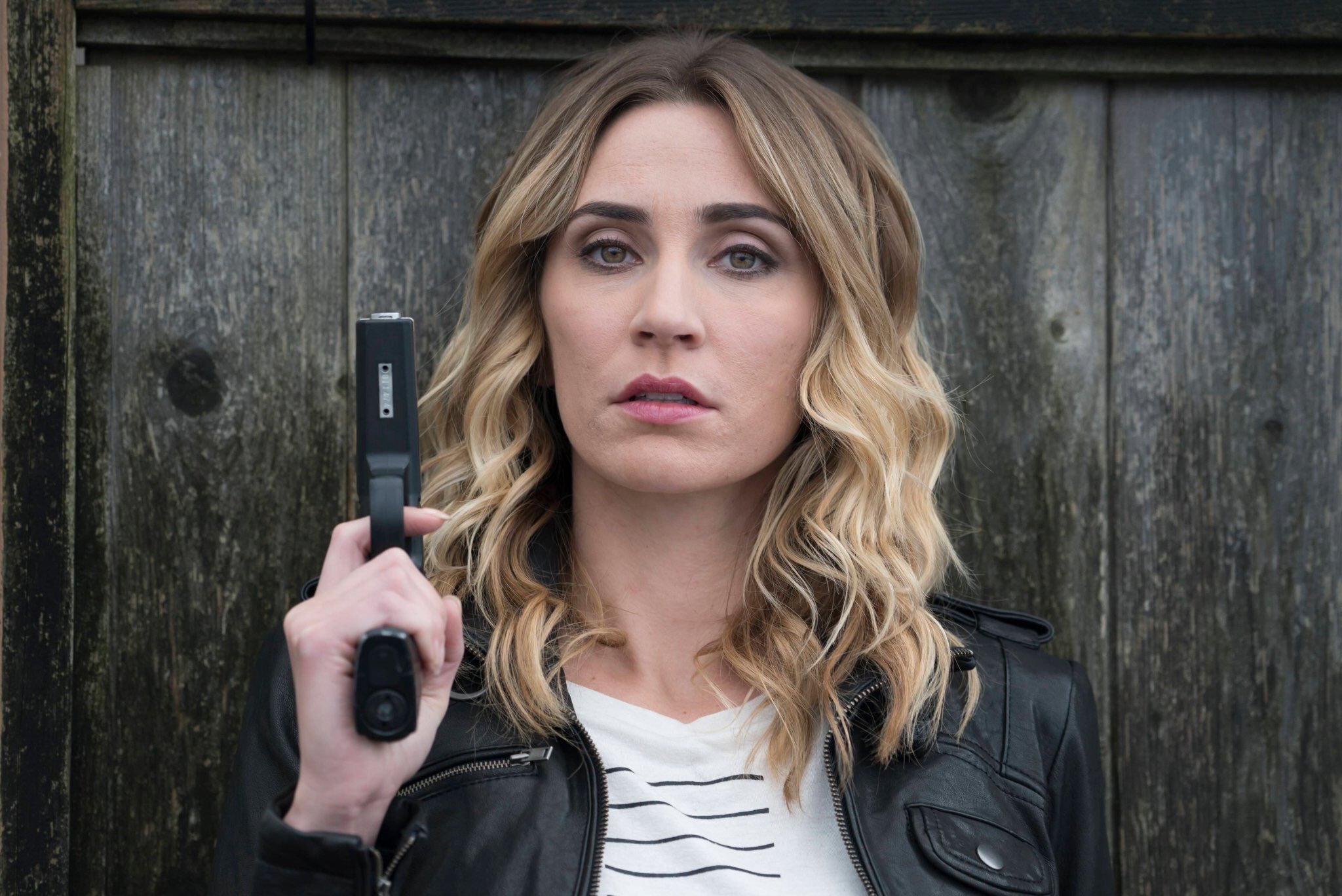 Jessica Harmon holding a gun HD Wallpaper