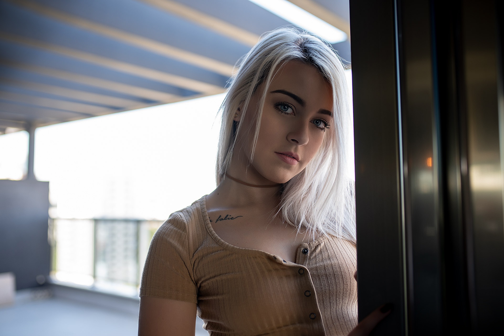 Blonde Woman with Blue Eyes HD Wallpaper