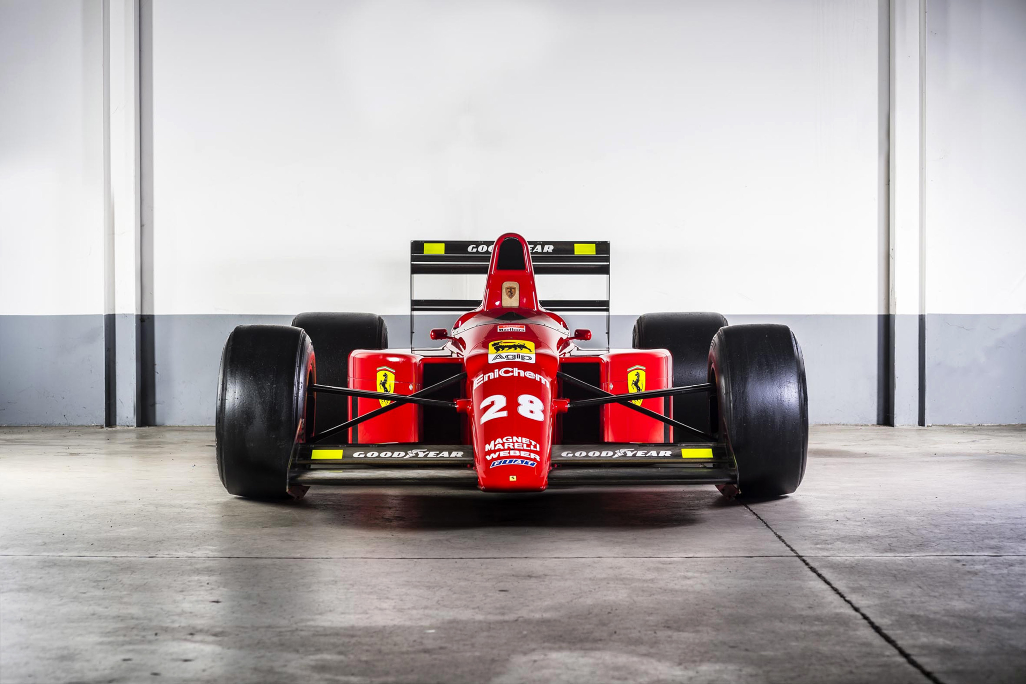 Ferrari F1-89 Race Car HD Wallpaper