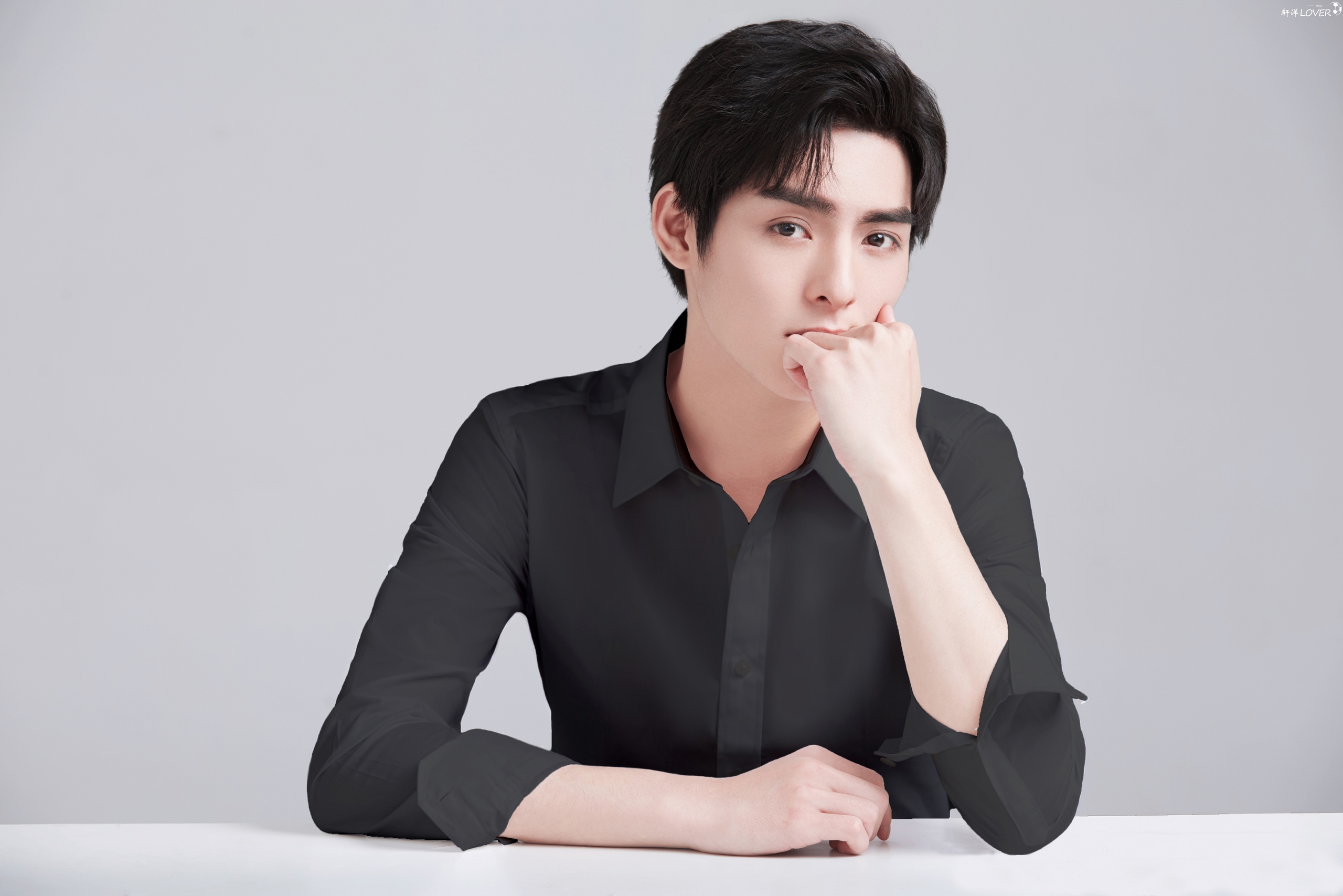 Wang Hao Xuan HD Wallpaper