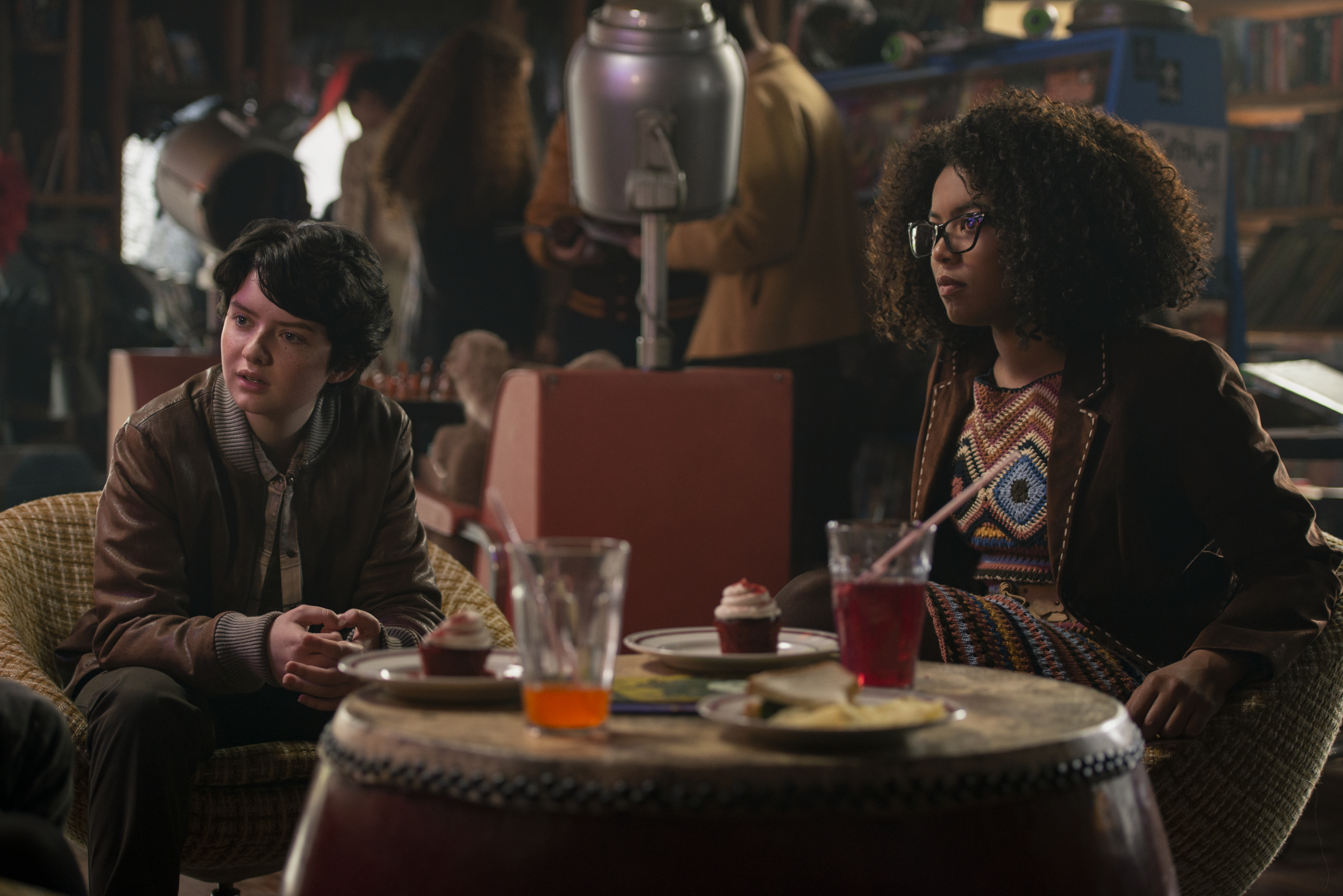 Theo Putnam and Rosalind Walker from Chilling Adventures of Sabrina HD Wallpaper