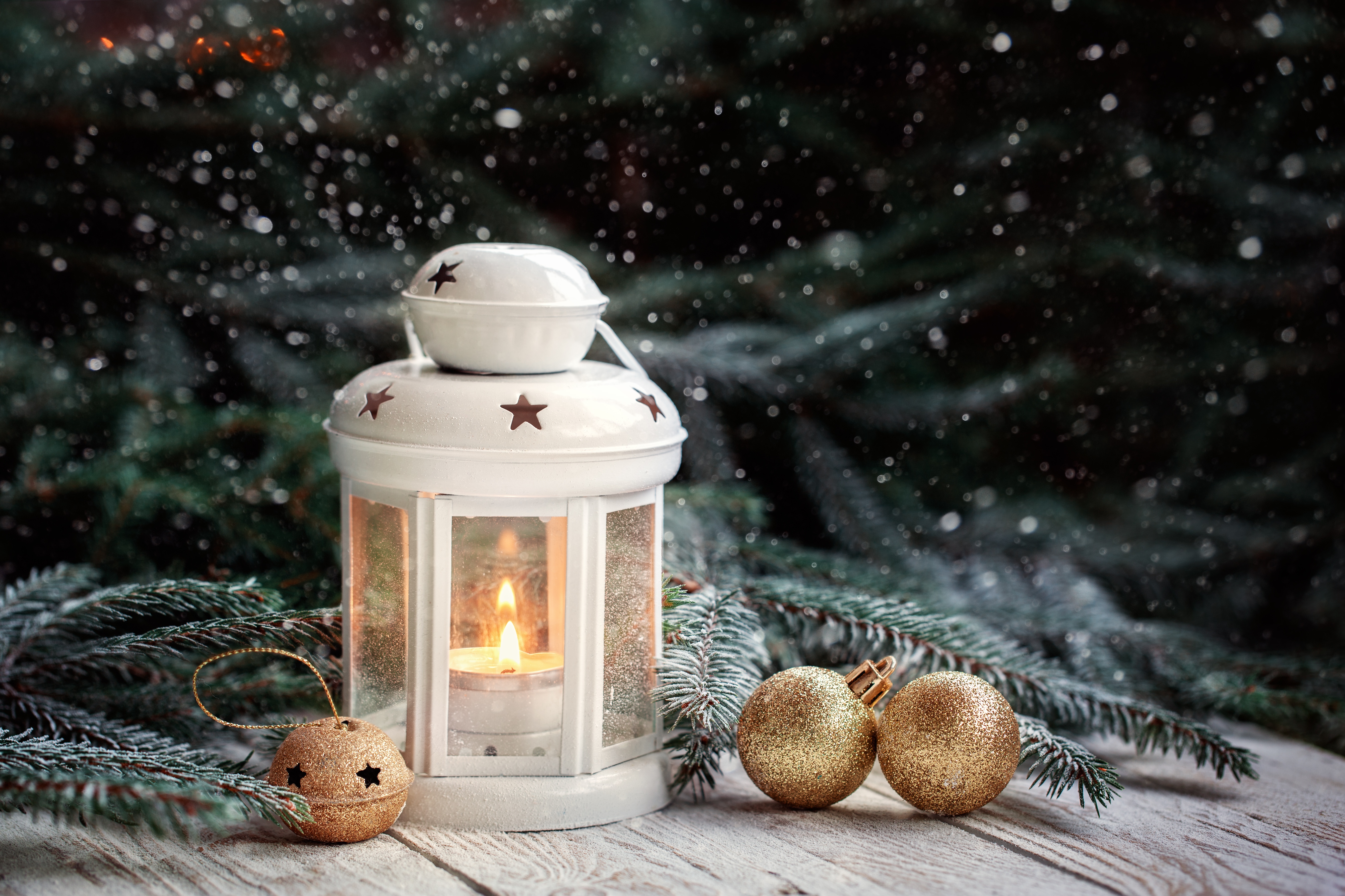 Christmas lantern with candle and ornaments HD Wallpaper