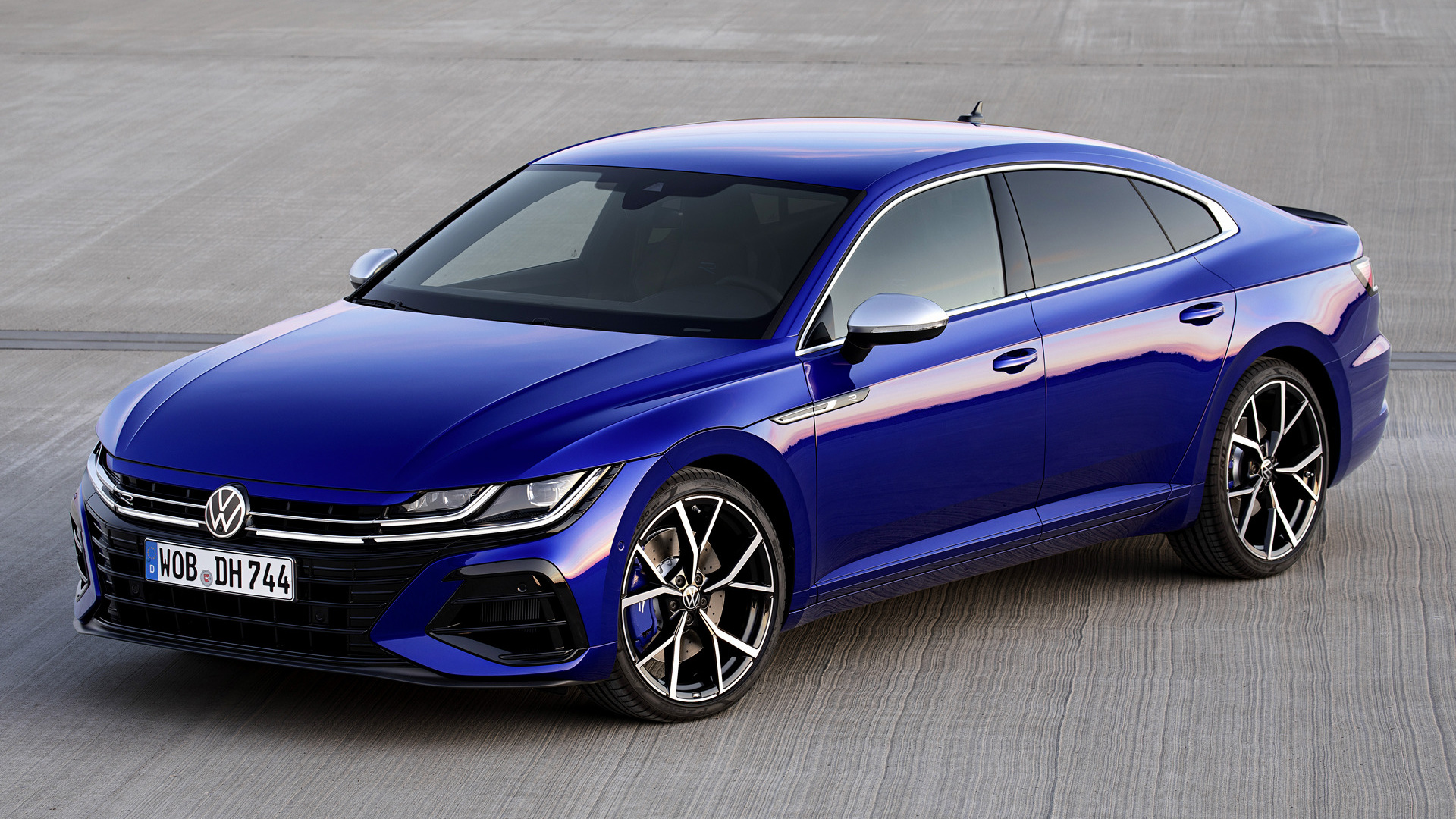 2020 Volkswagen Arteon R Blue Fastback HD Wallpaper