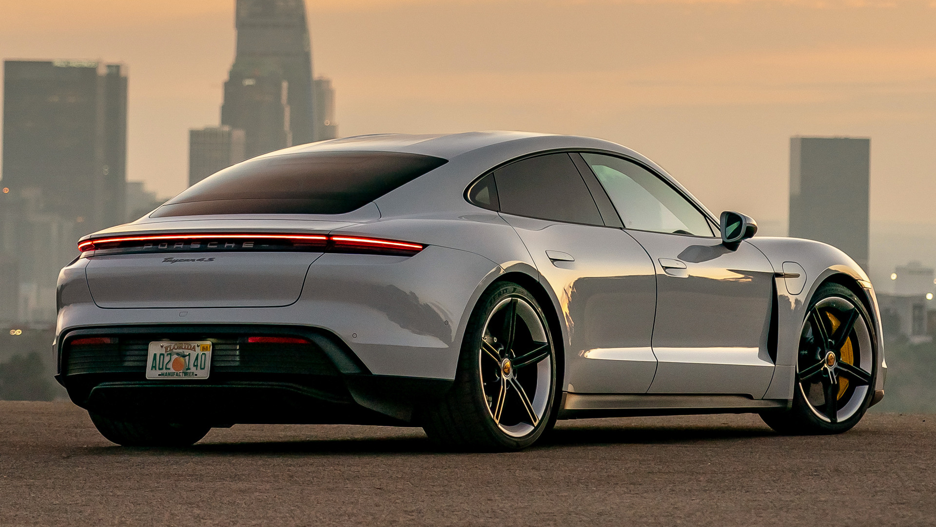 2019 Porsche Taycan 4S Electric Sedan HD Wallpaper