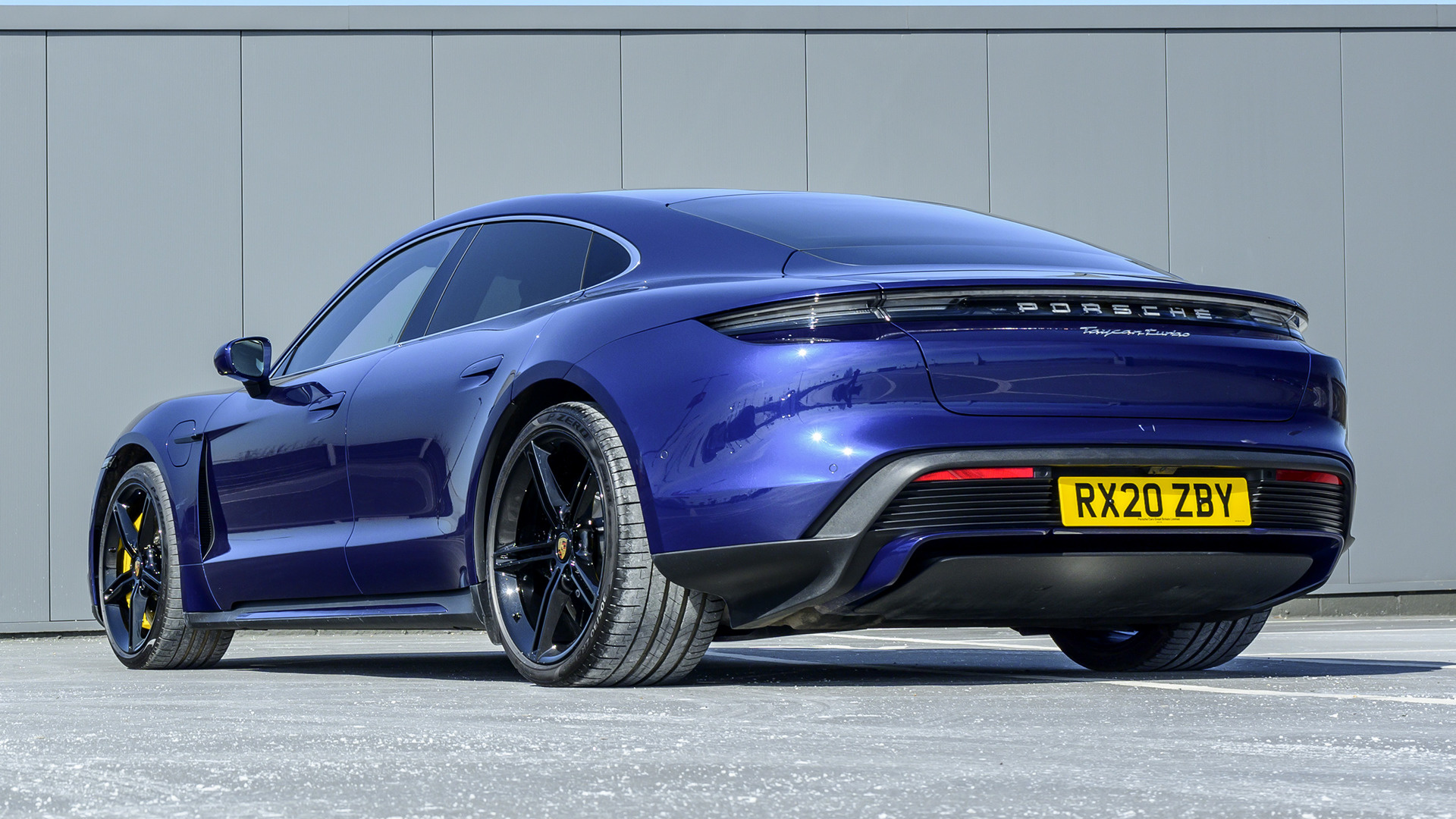 2020 Porsche Taycan Turbo electric sedan HD Wallpaper