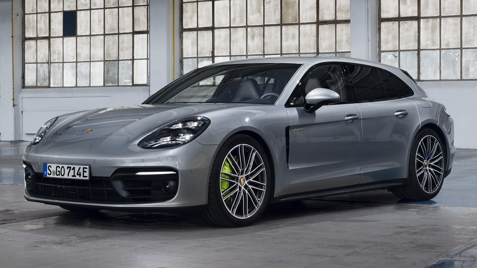 2020 Porsche Panamera 4 E-Hybrid Sport Turismo HD Wallpaper