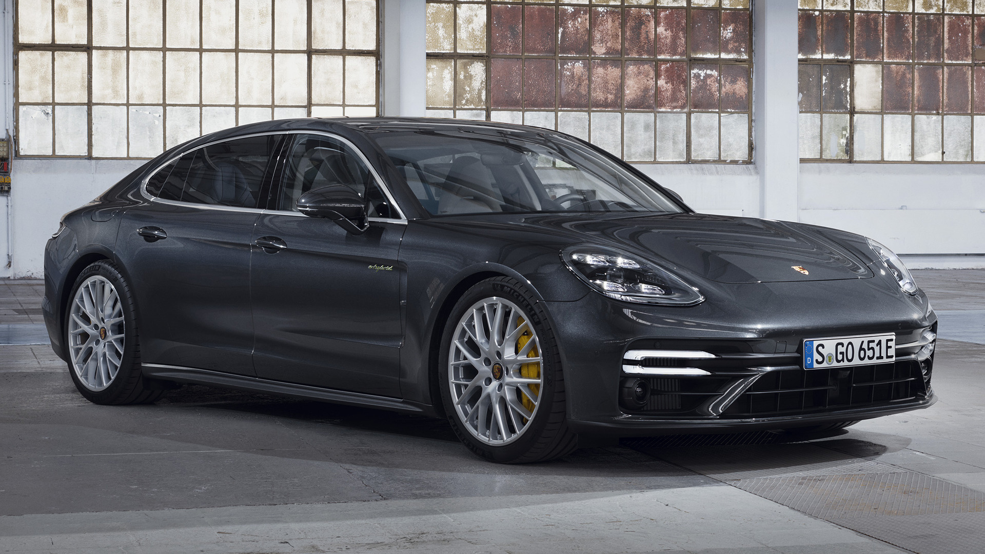2020 Porsche Panamera Turbo S E-Hybrid Executive HD Wallpaper