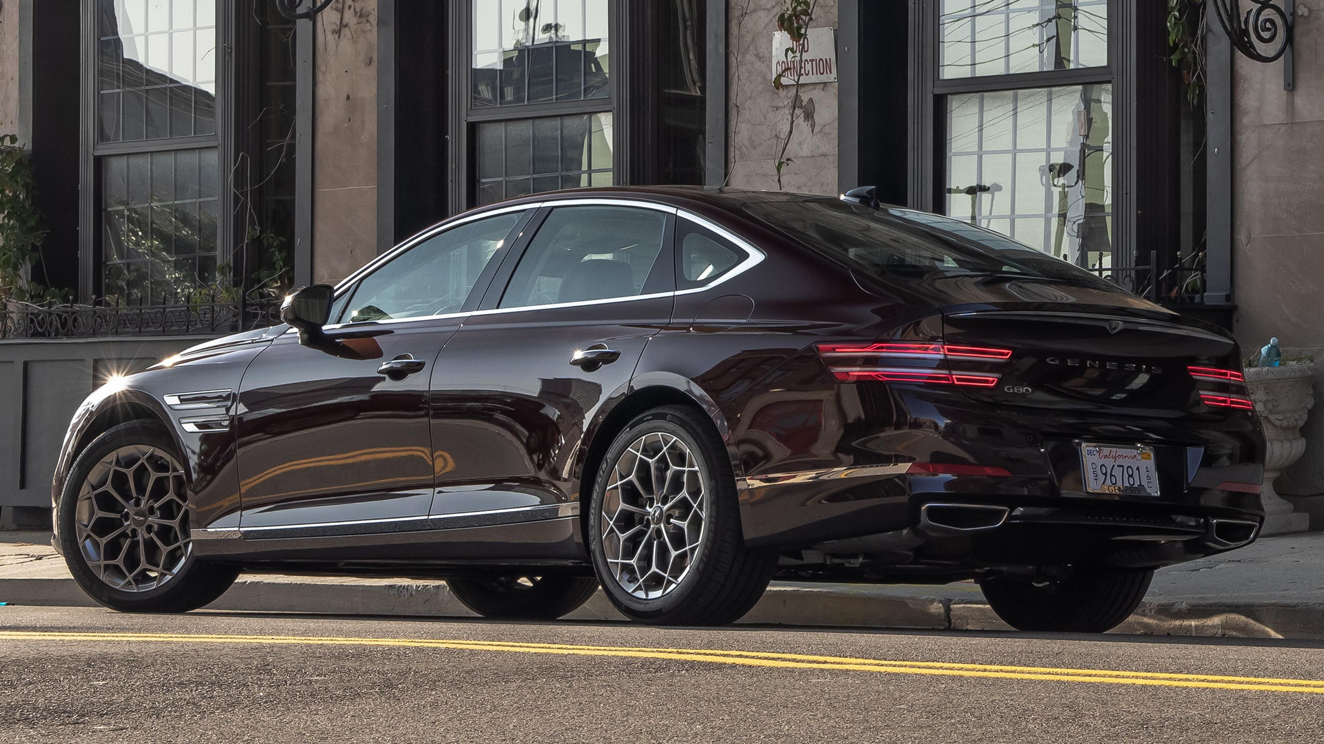 2021 Genesis G80 Bordeaux Sedan HD Wallpaper