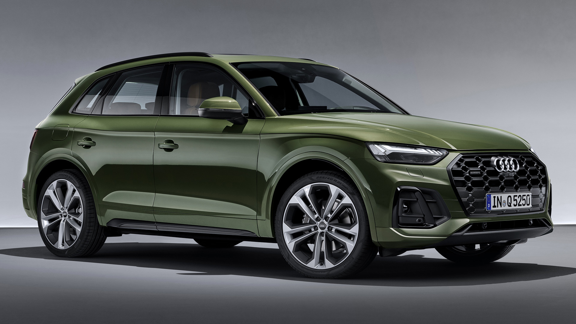 Green Audi Q5 S Line SUV HD Wallpaper
