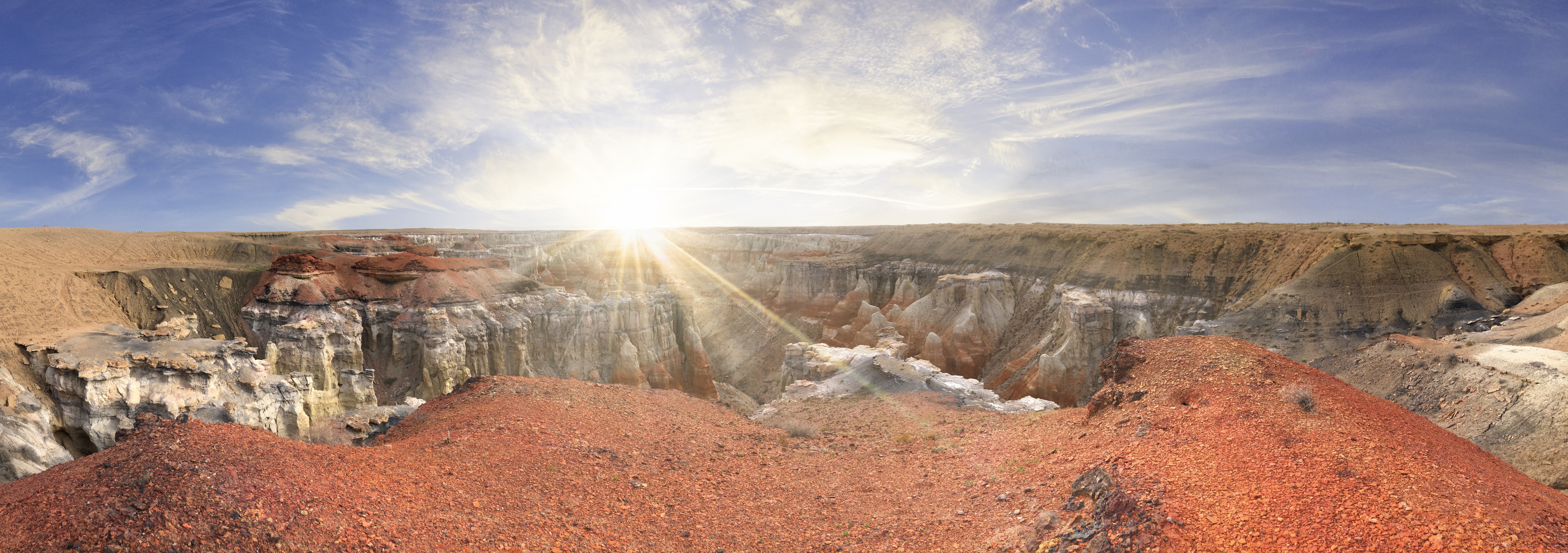 Panorama of a sunlit canyon in the USA HD Wallpaper