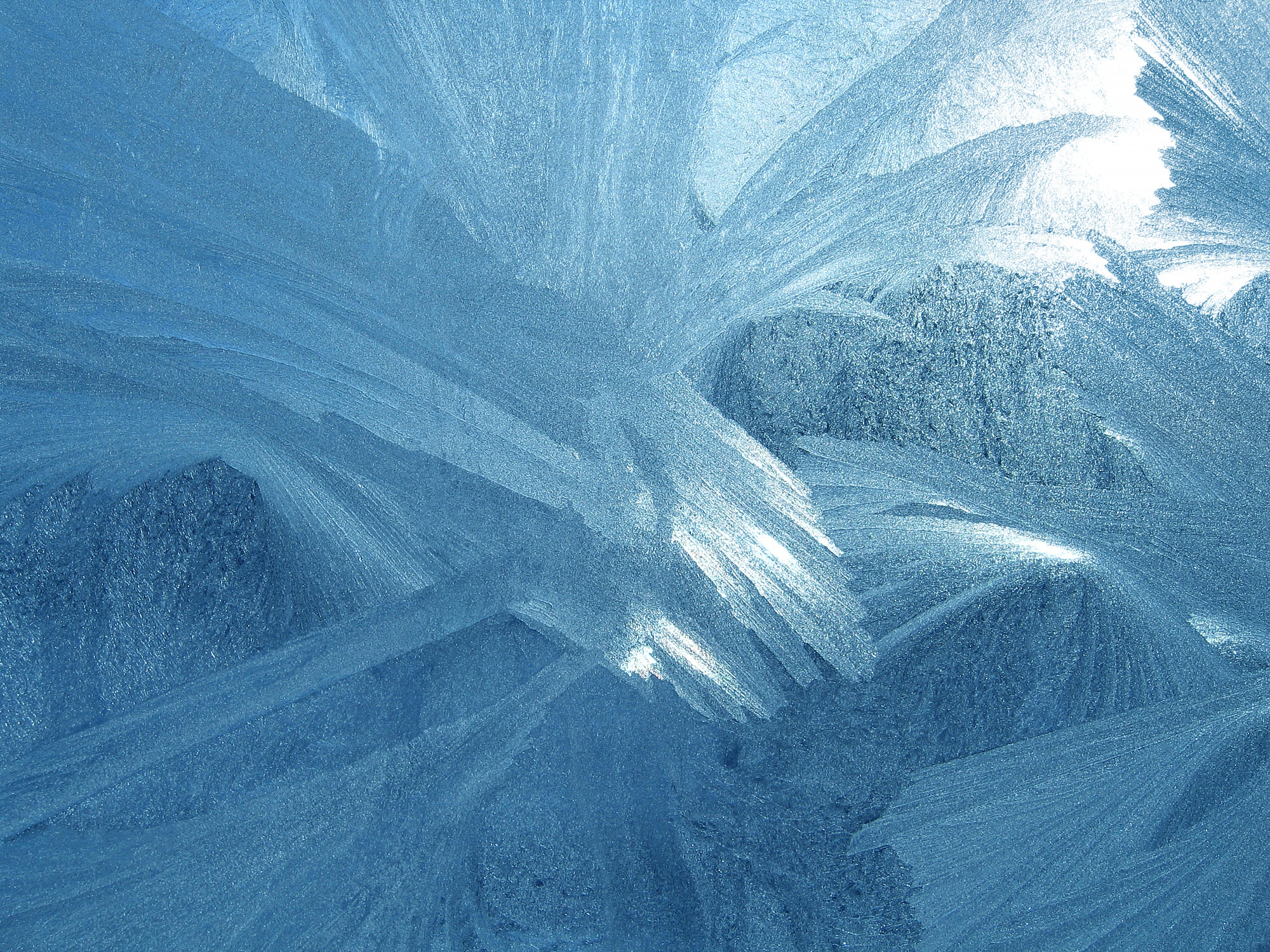 Frost pattern on a window HD Wallpaper