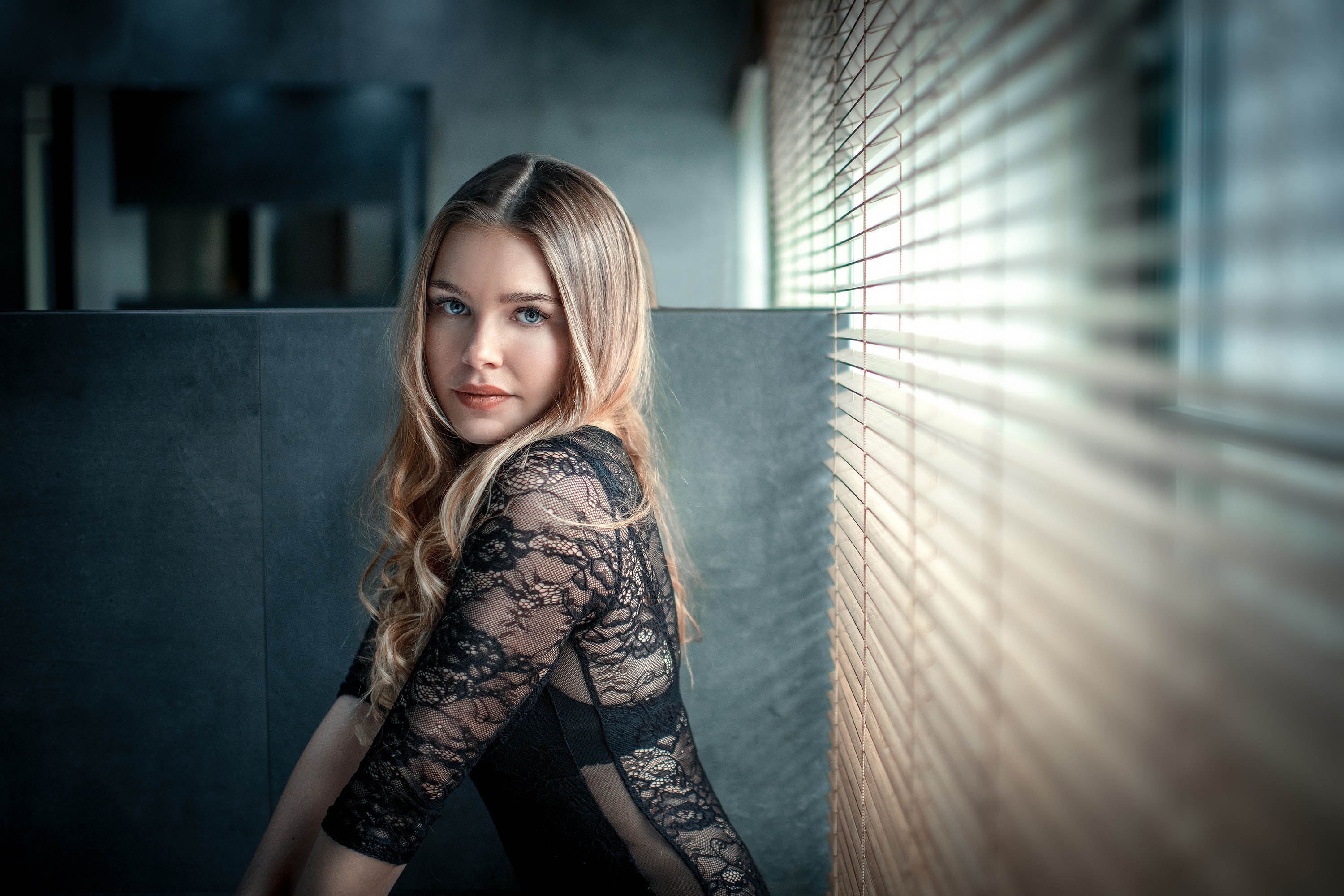 Woman in black lace dress with blonde hair HD Wallpaper