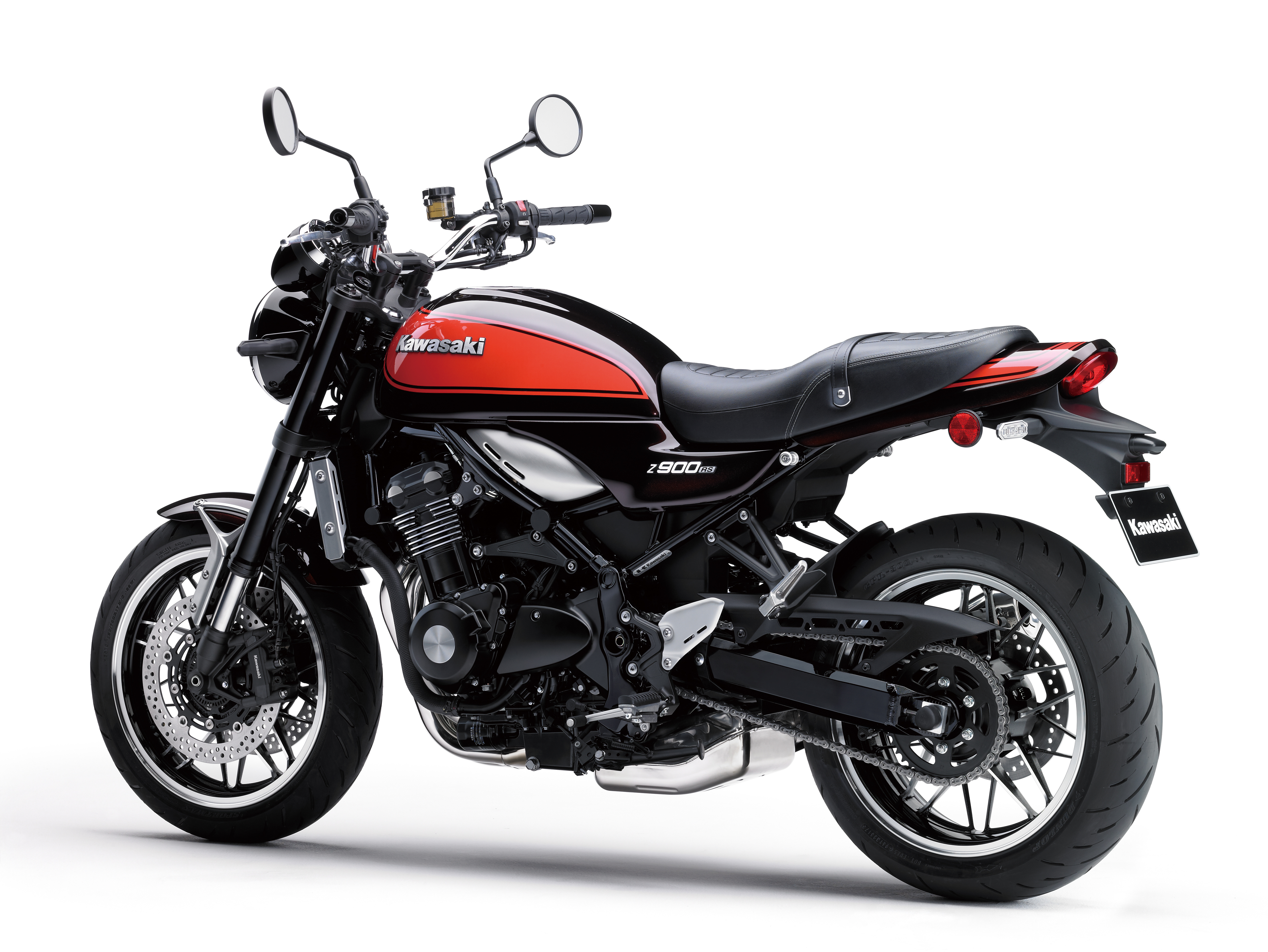 Kawasaki Z900RS 4K Motorcycle HD Wallpaper