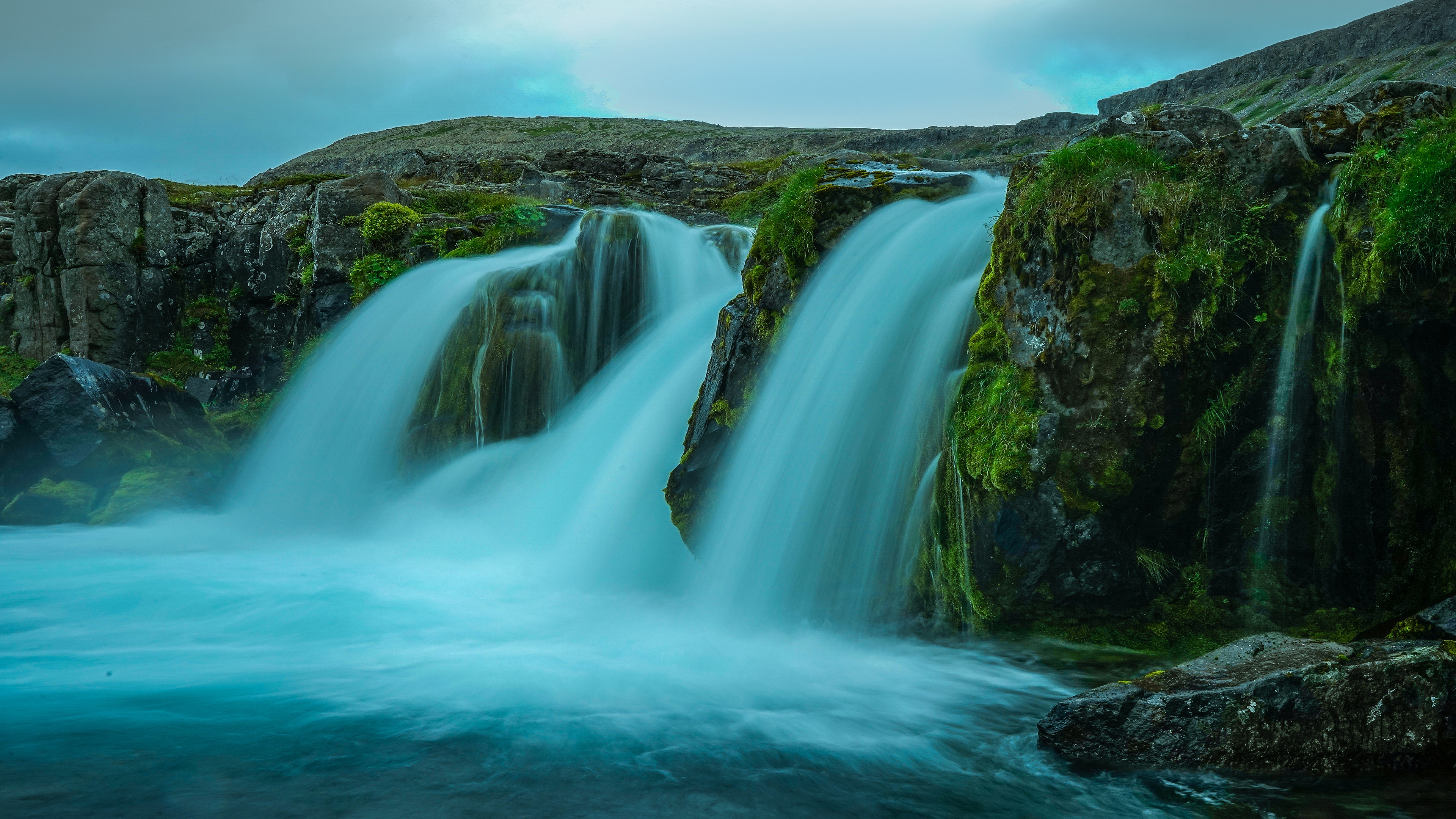 Waterfall in Iceland HD Wallpaper