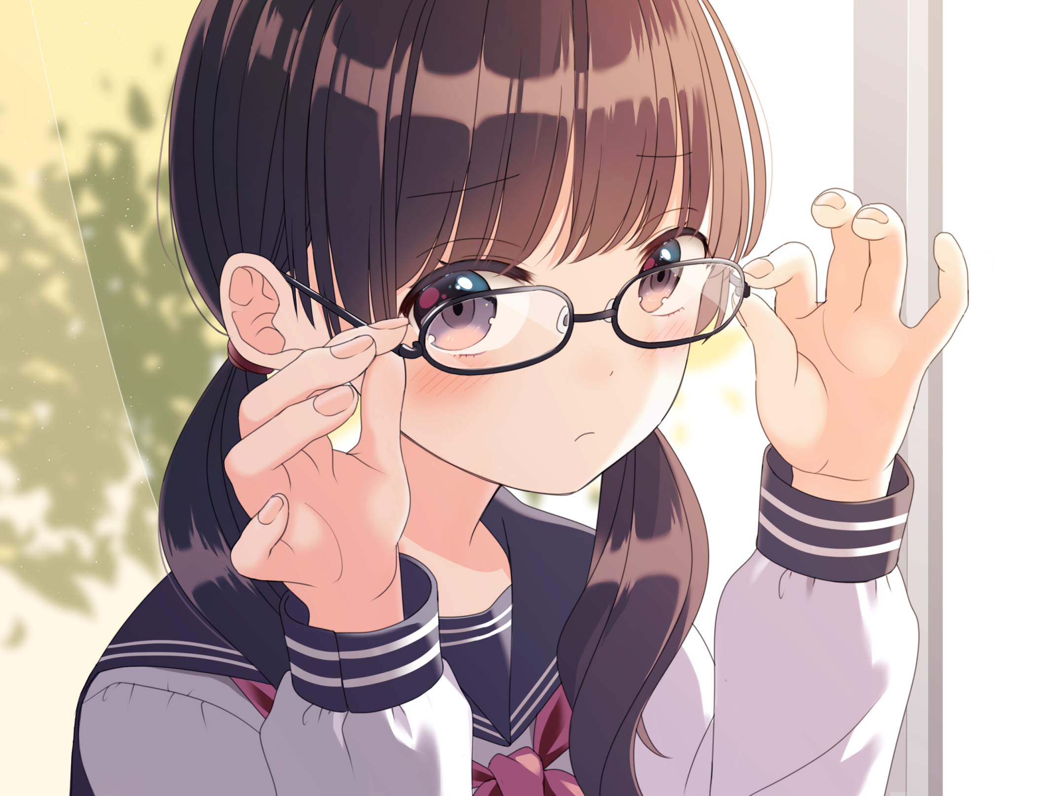 Girl wearing glasses adjusting them HD Wallpaper