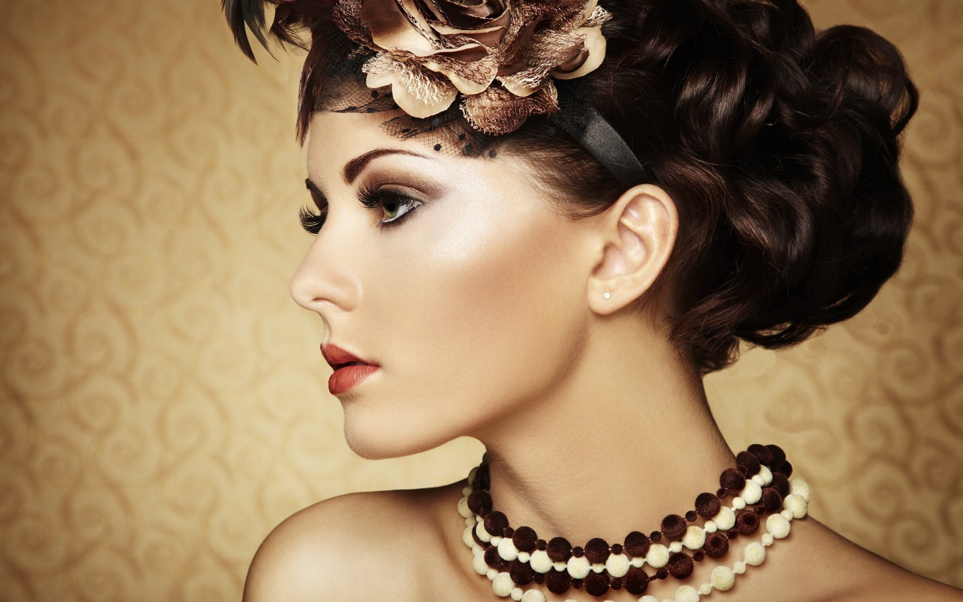 Woman with Vintage Style and Floral Headpiece HD Wallpaper