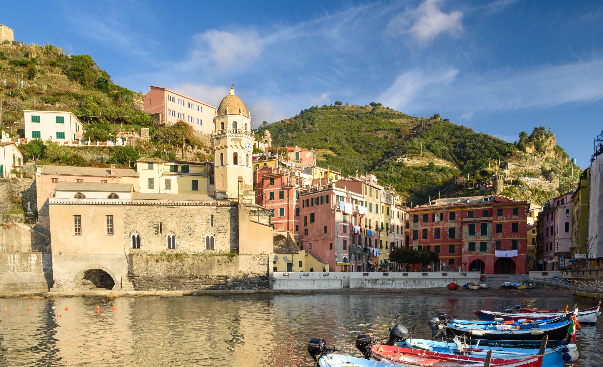 Vernazza, Italy: Colorful buildings and a church tower by the sea HD Wallpaper