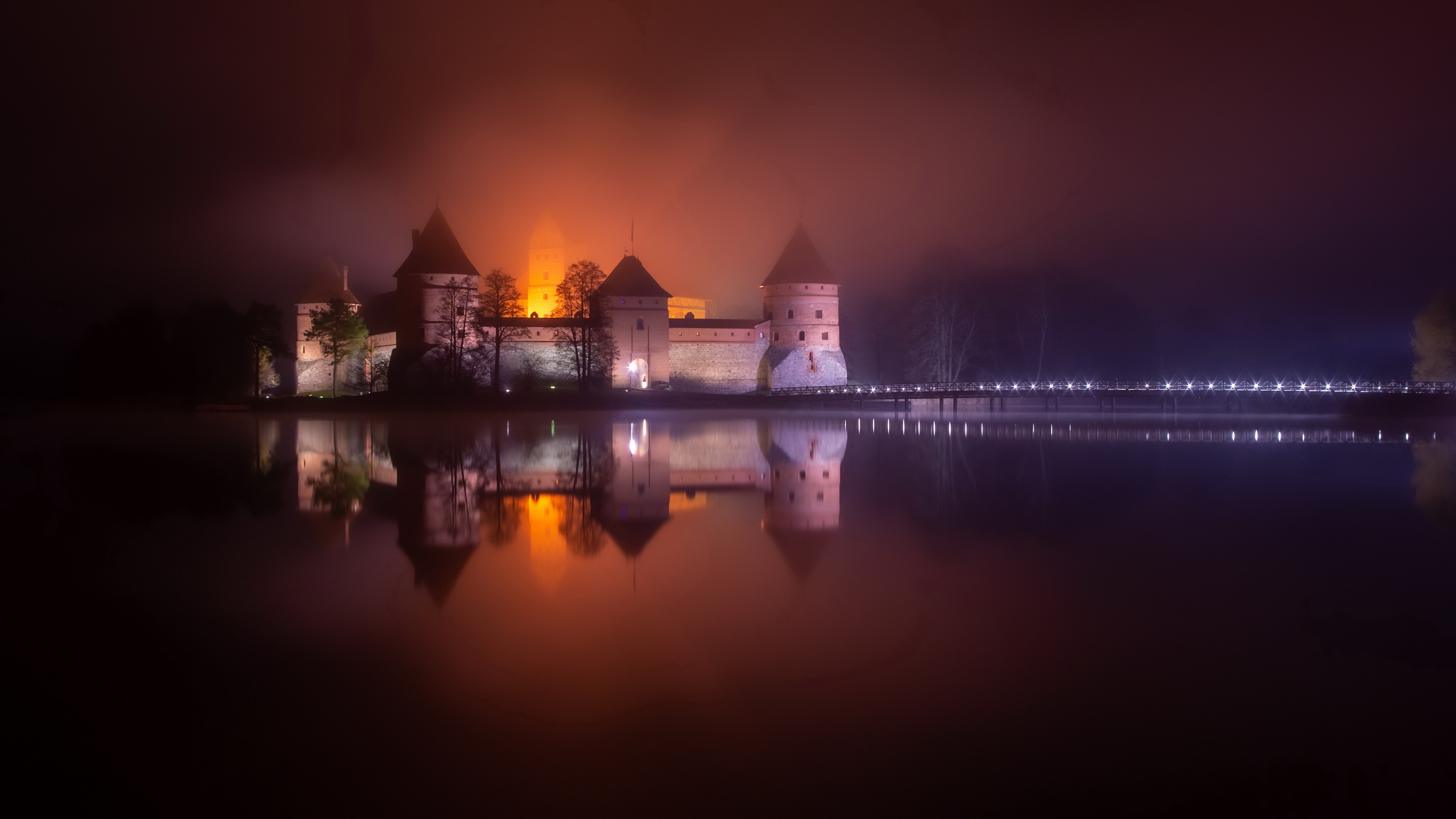 Trakai Island Castle at Night HD Wallpaper