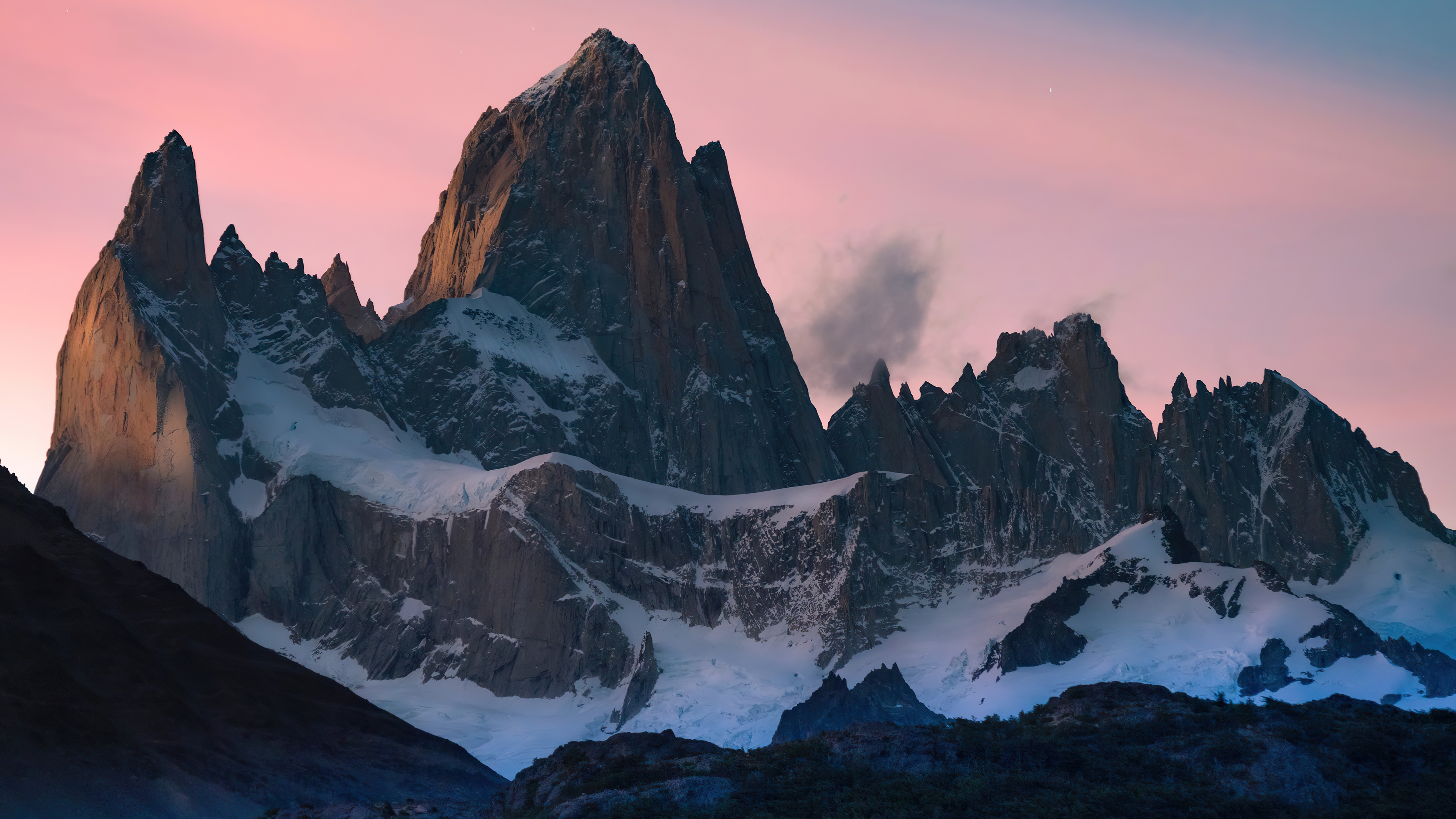 Fitz Roy Mountains in Patagonia at Sunrise 4K HD Wallpaper