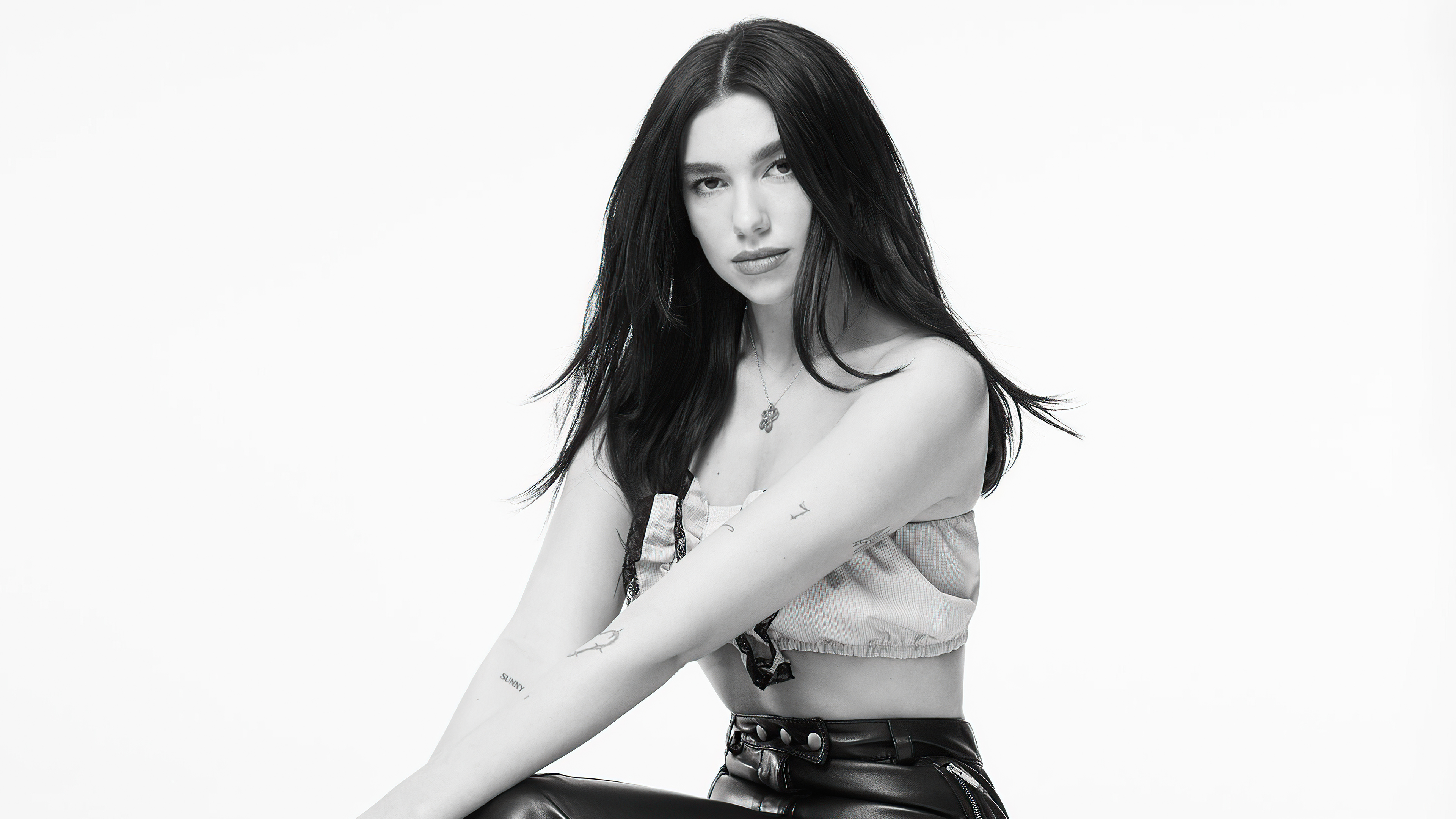 Dua Lipa monochrome portrait HD Wallpaper