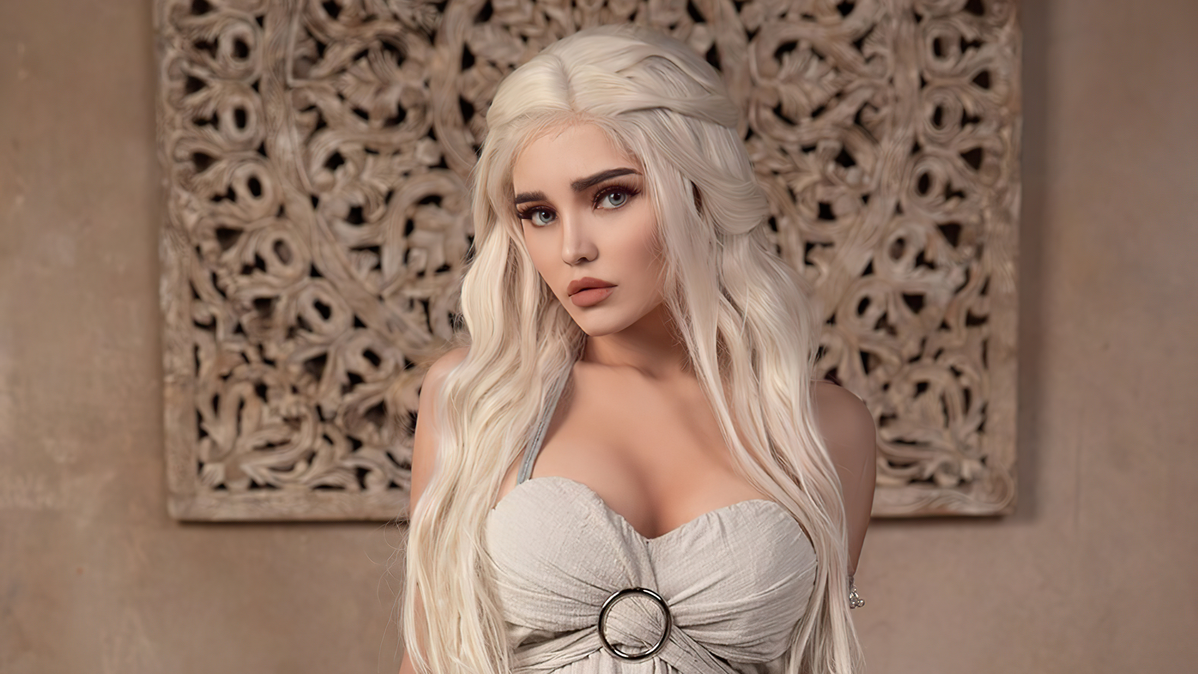Daenerys Targaryen Cosplay from Game of Thrones HD Wallpaper
