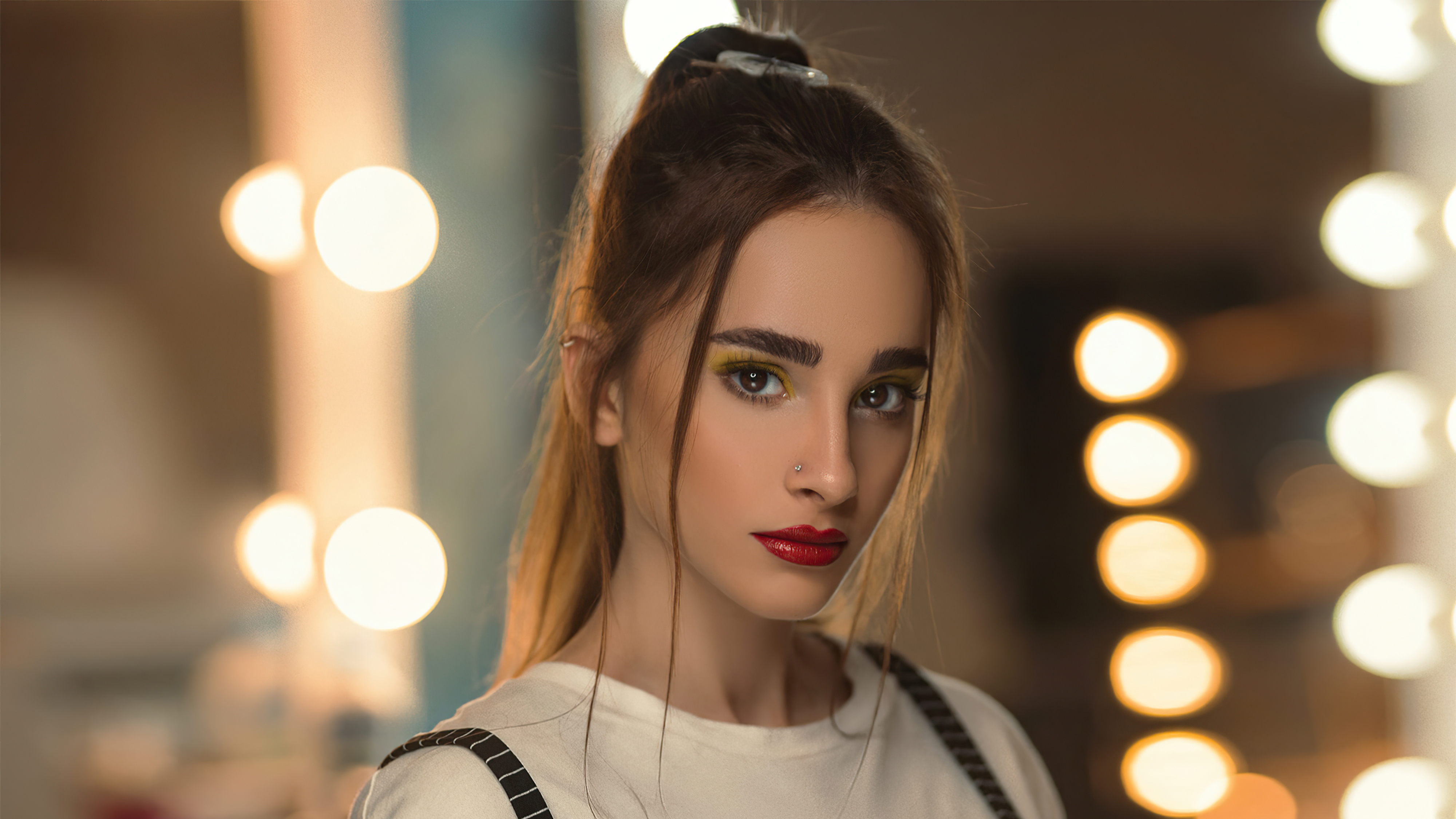 Model with makeup and lights HD Wallpaper