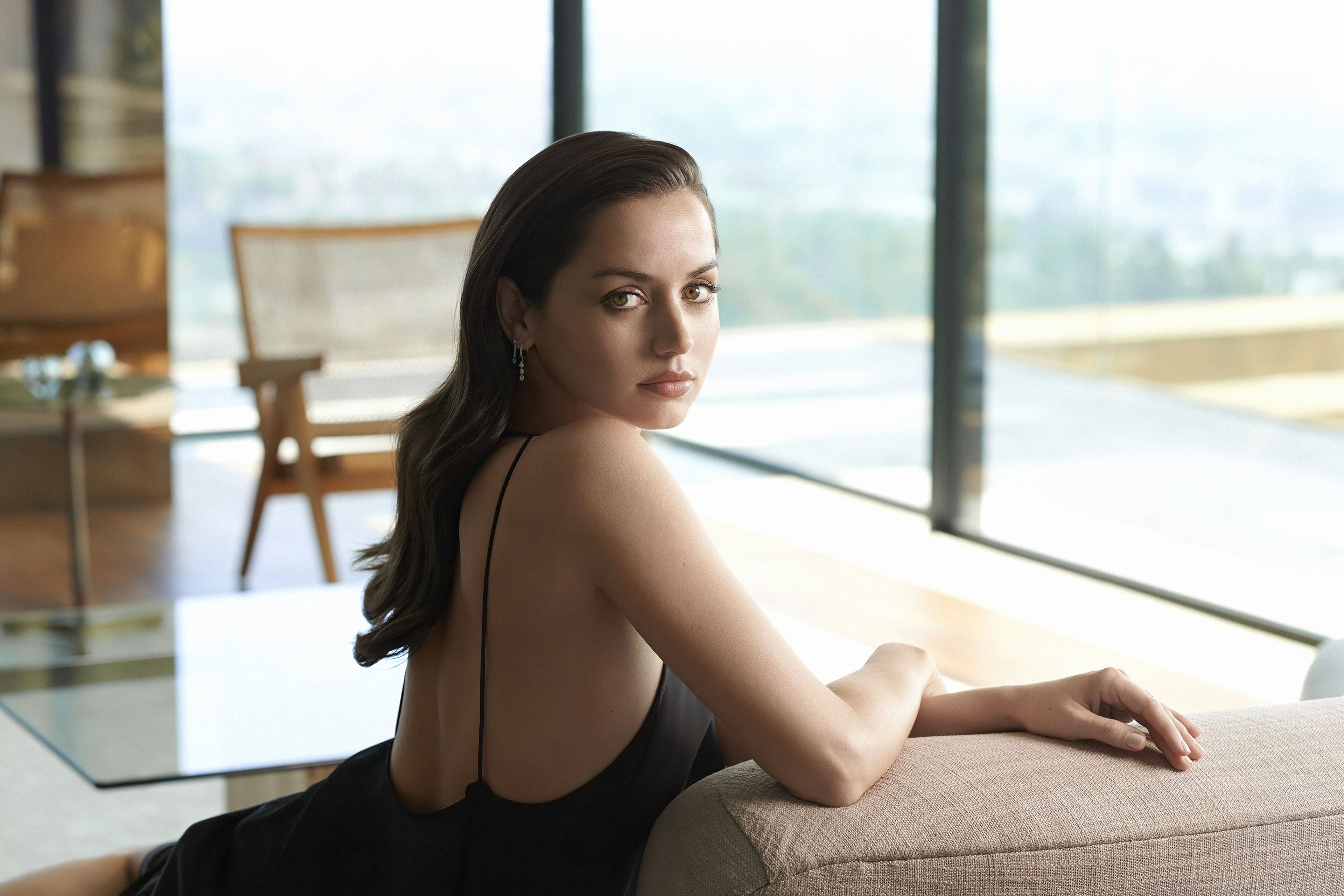 Ana de Armas in a black dress photoshoot 4K HD Wallpaper