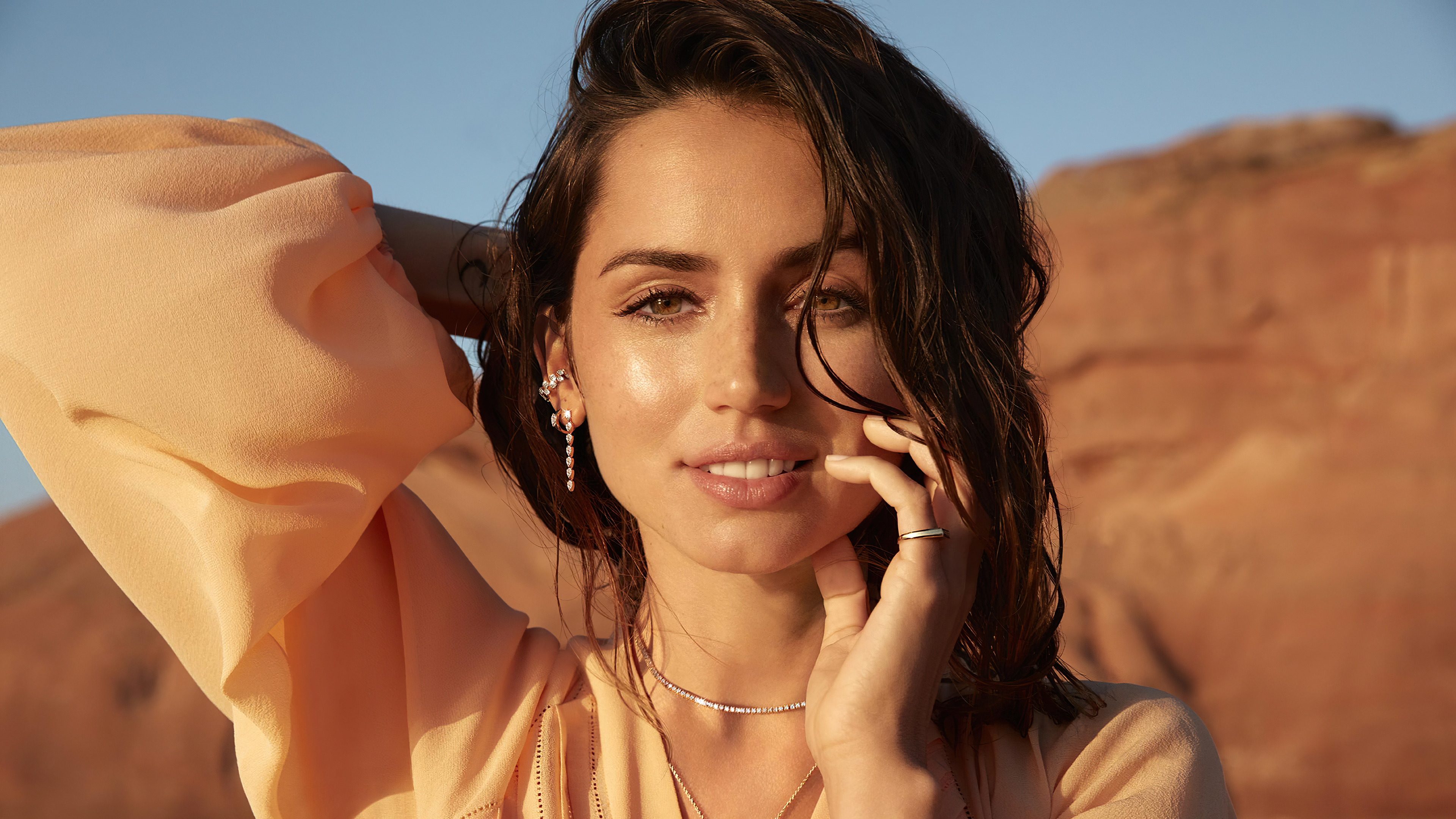 Ana de Armas 4K HD Wallpaper