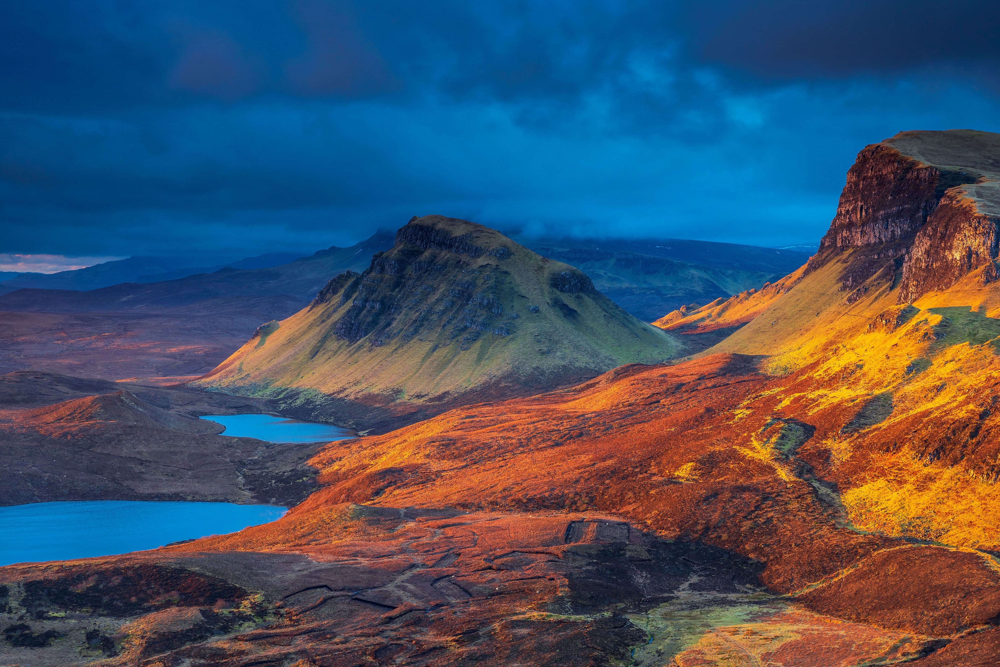 Mountain landscape with lakes at sunset, 4K HD Wallpaper