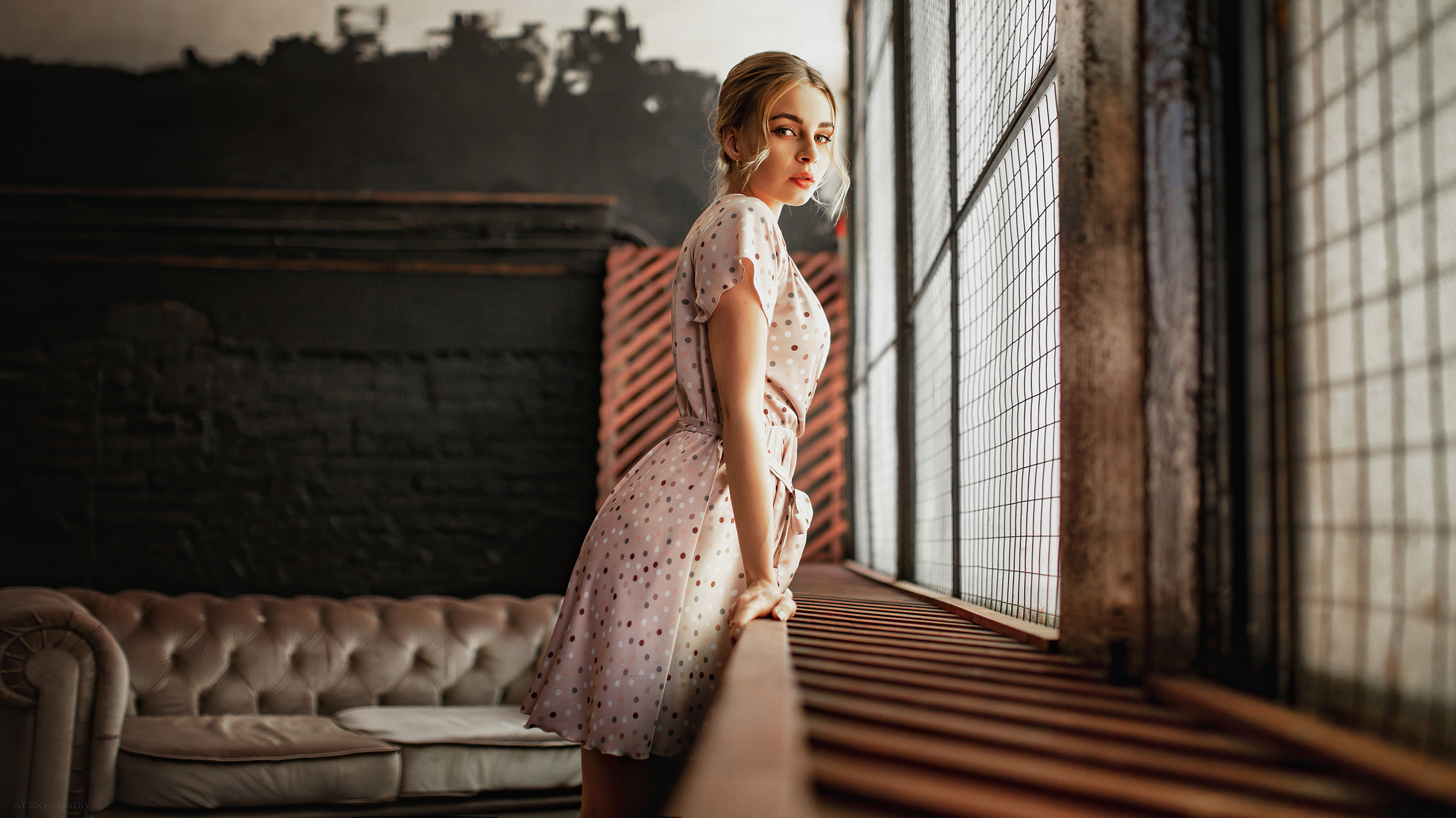 Model in polka dot dress by window HD Wallpaper