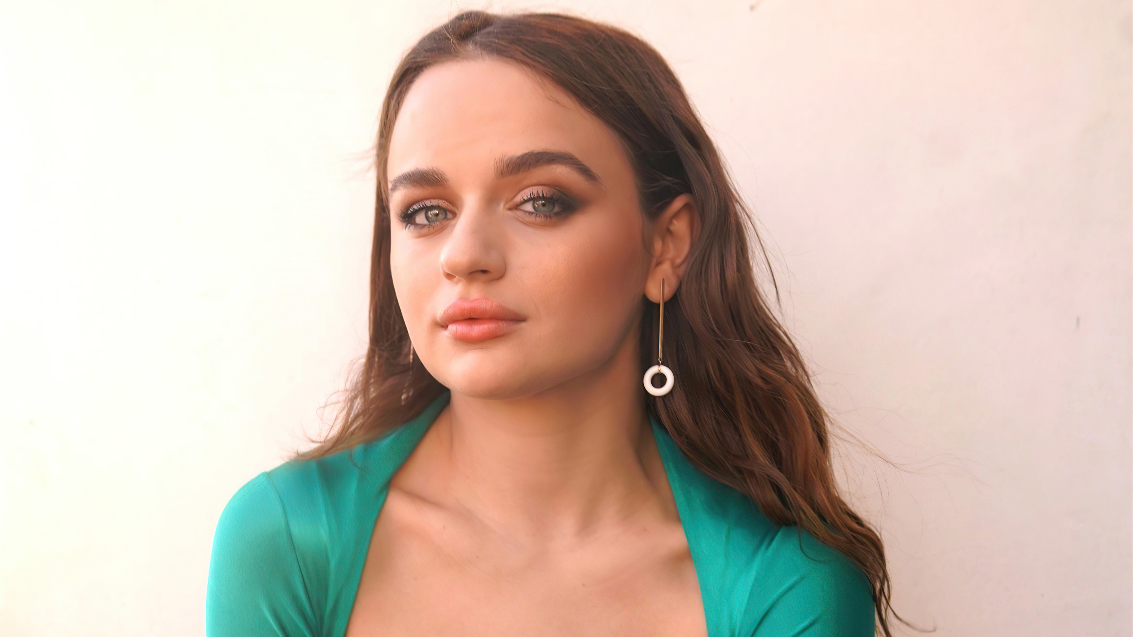 Joey King 4K HD Wallpaper