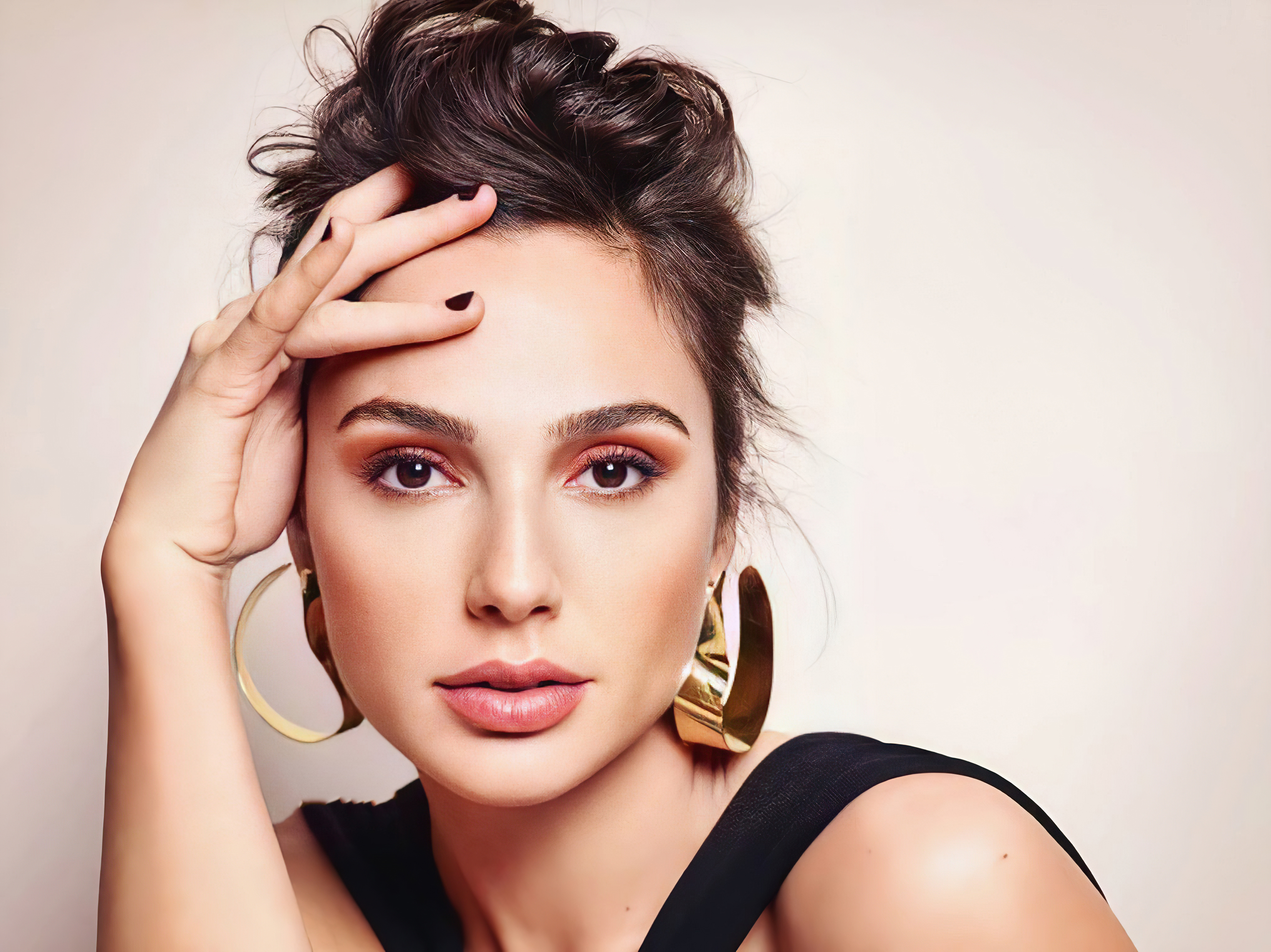 Gal Gadot 4K HD Wallpaper