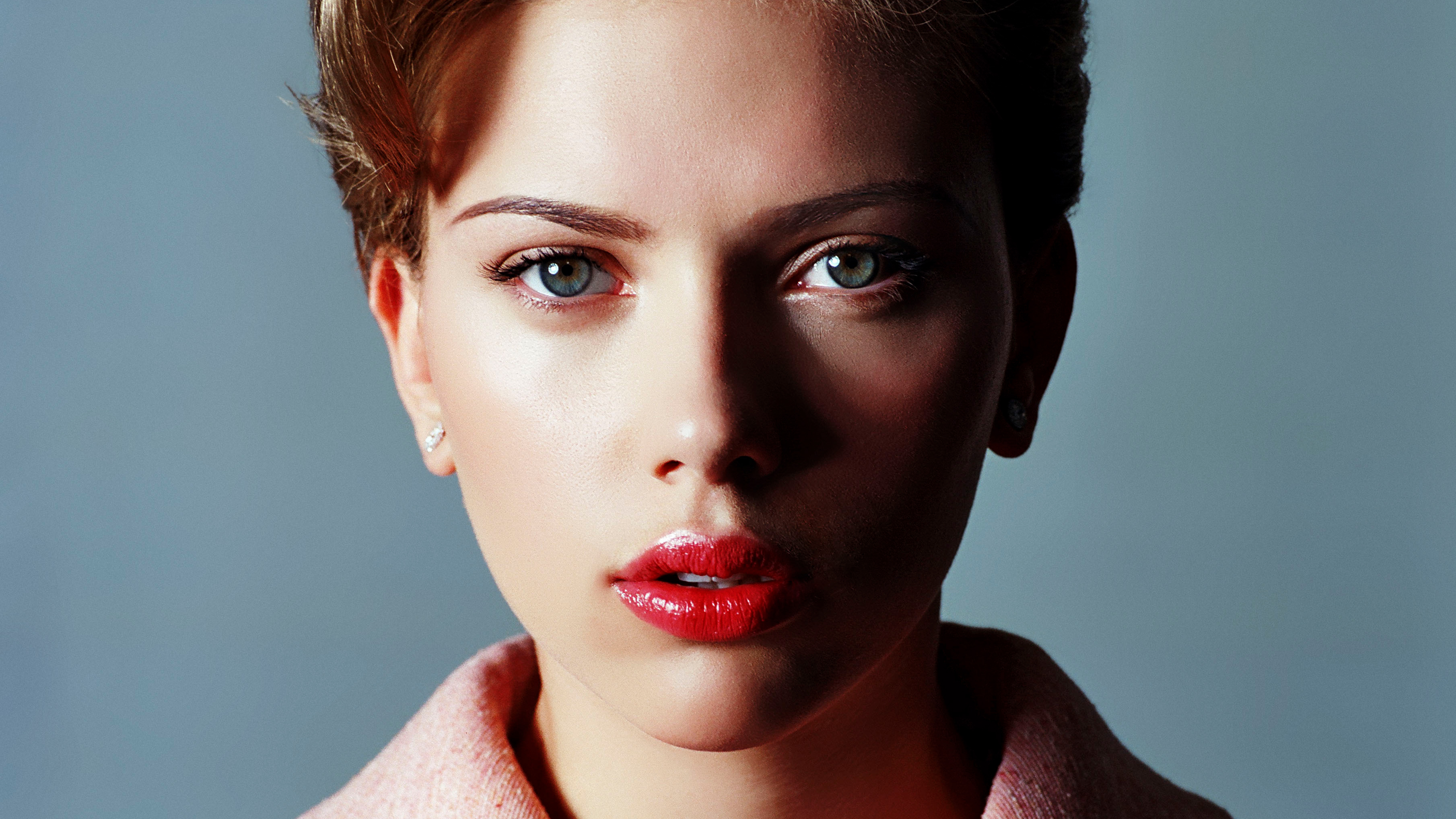 Scarlett Johansson 4K HD Wallpaper