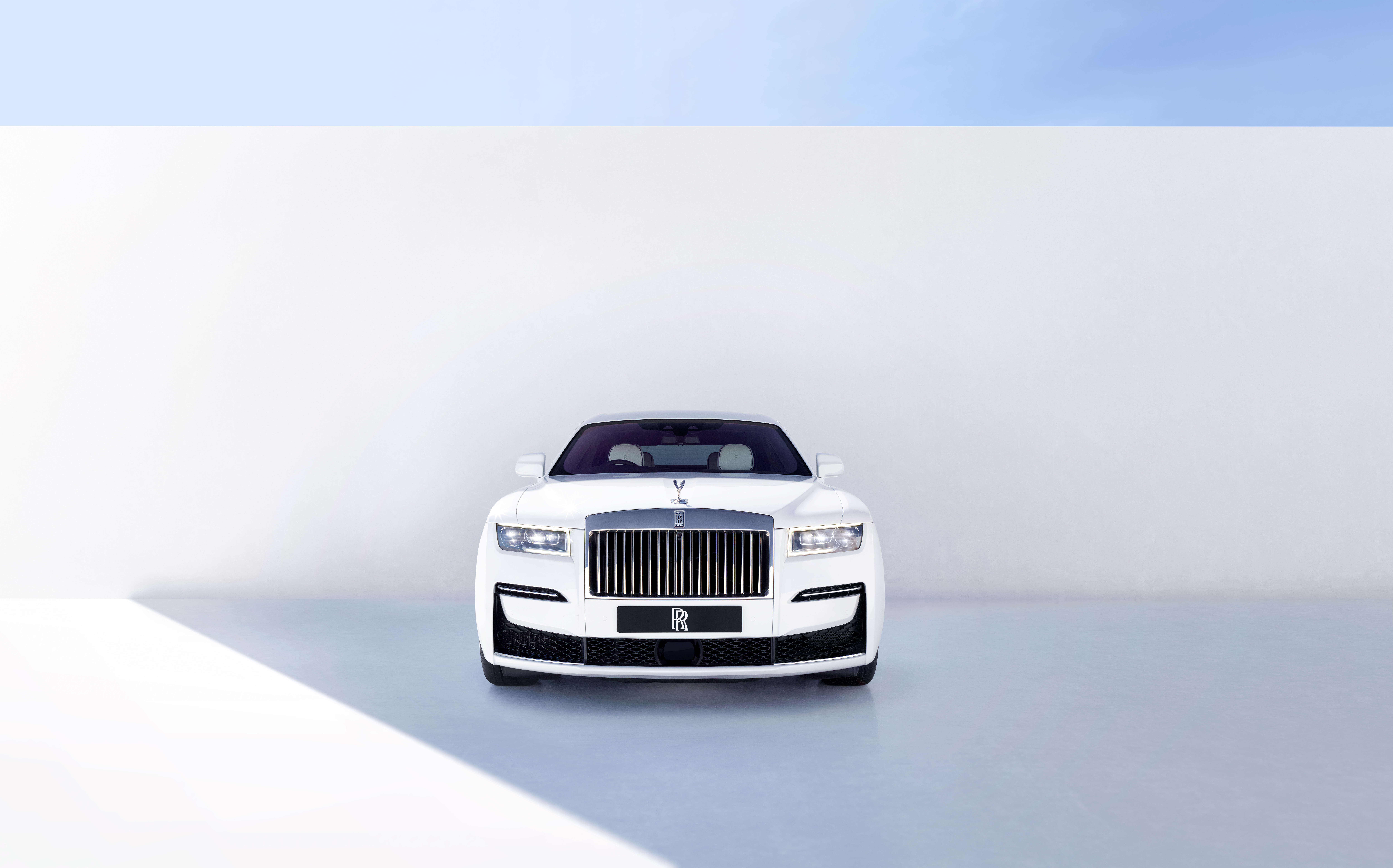 White Rolls-Royce Ghost front view HD Wallpaper