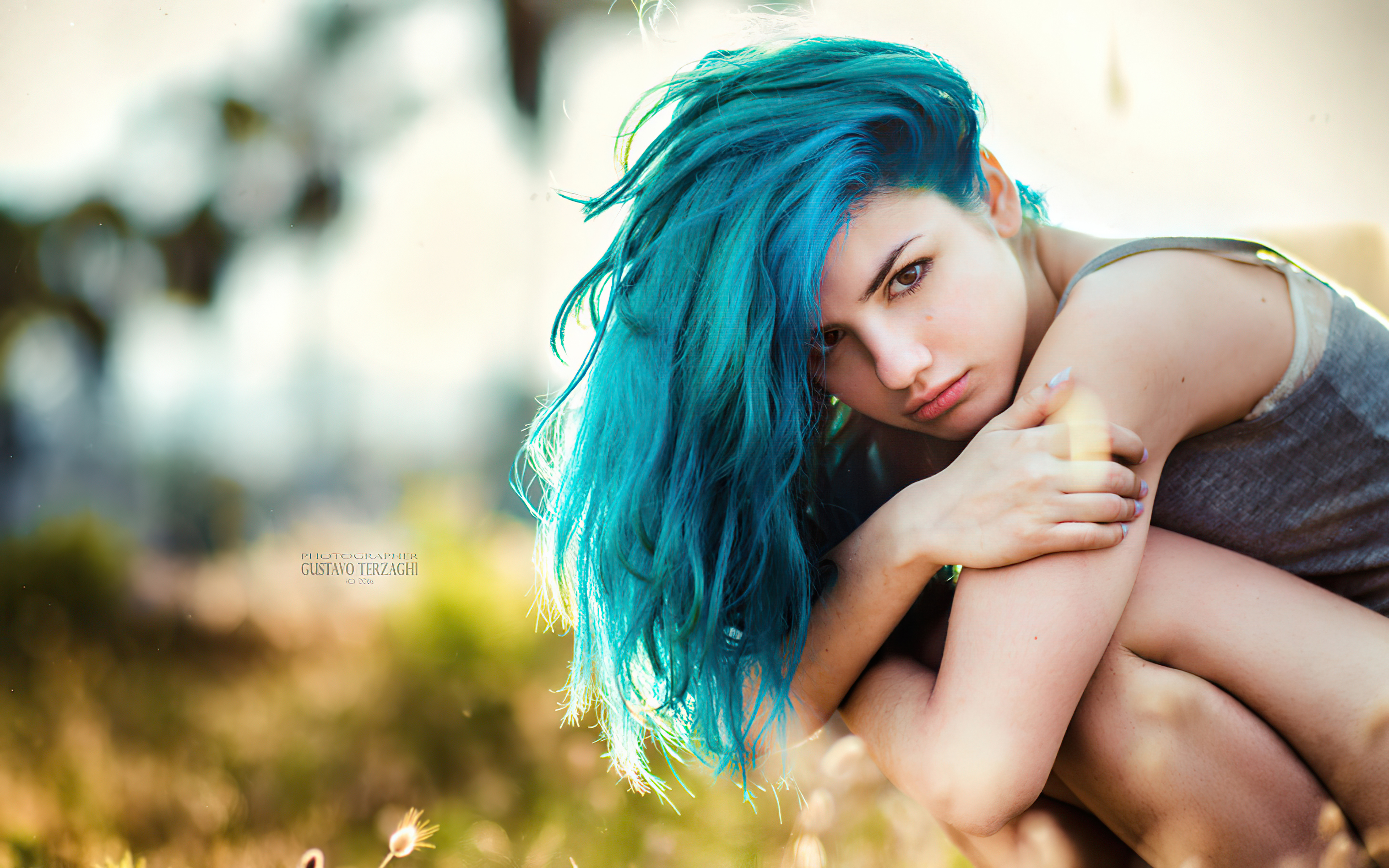 Girl with blue hair in a field HD Wallpaper