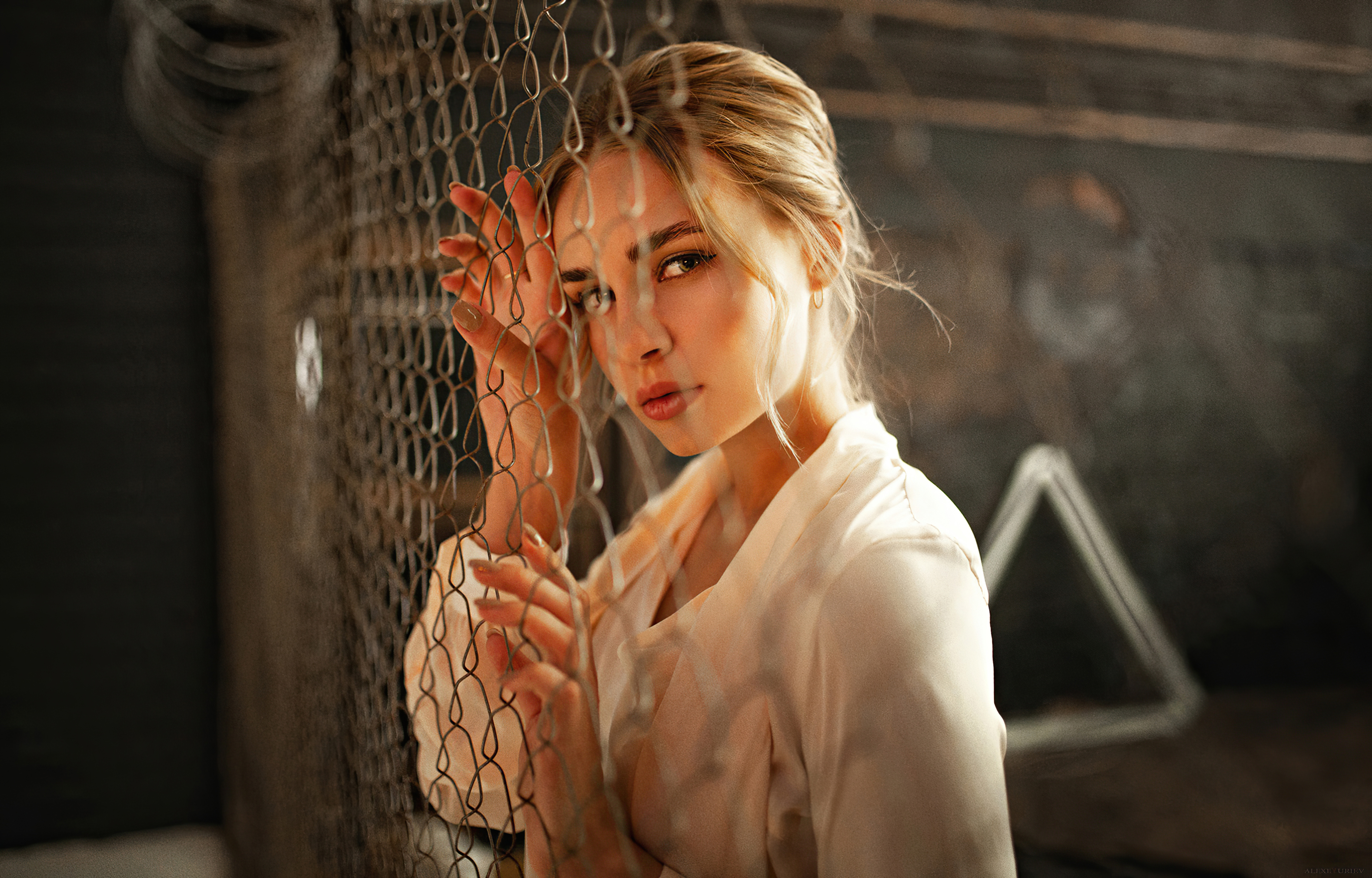 Model behind a fence HD Wallpaper