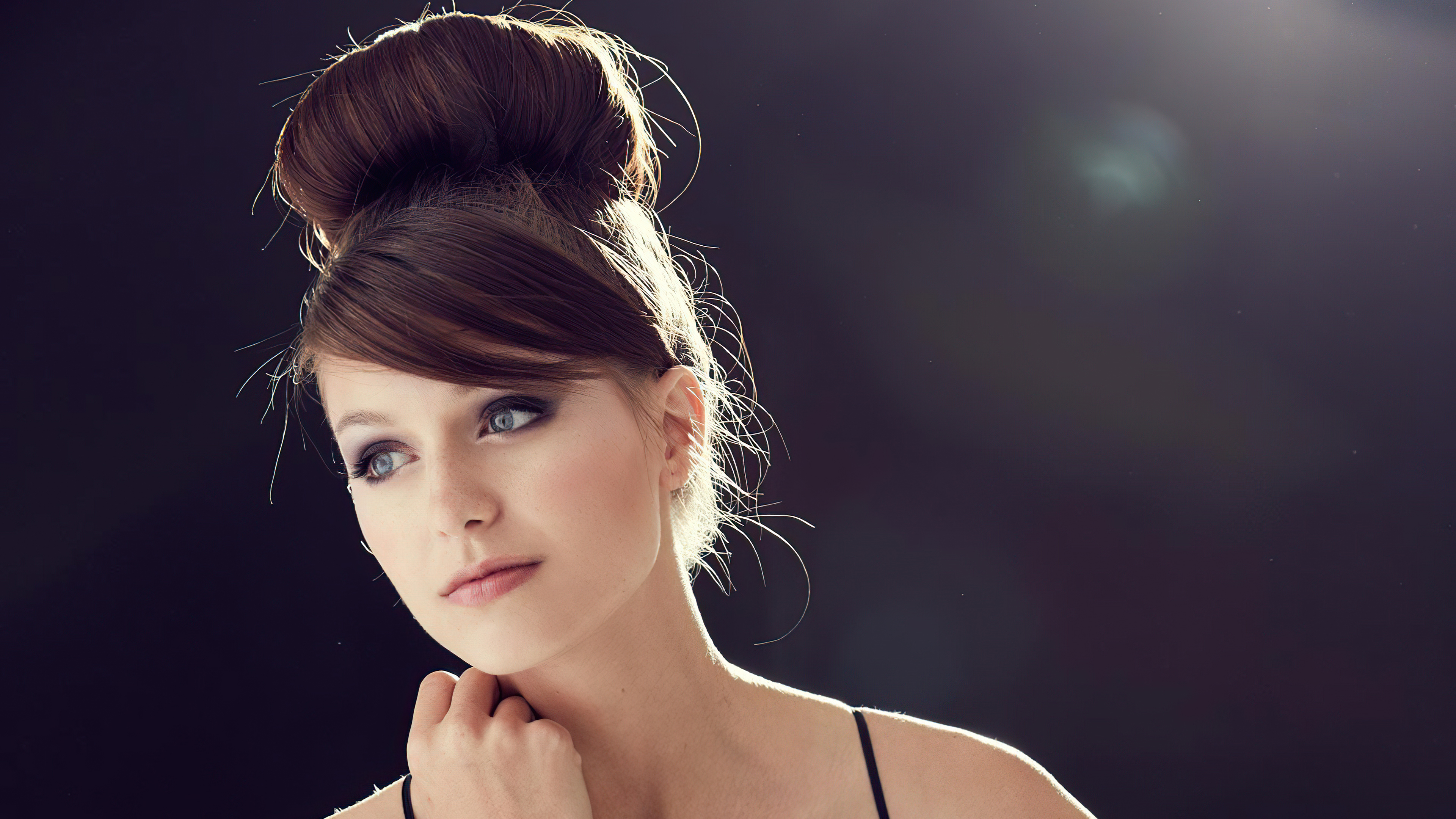 Melissa Benoist 4K HD Wallpaper