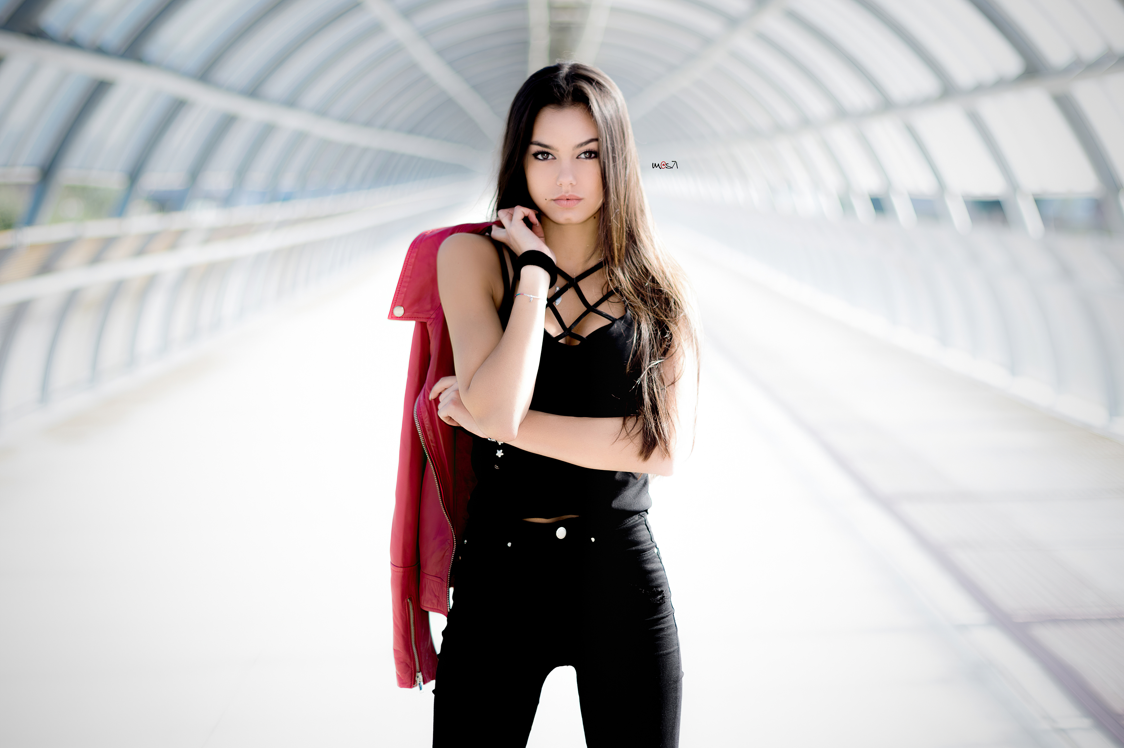 Nicole Ceretta in a red jacket and black outfit HD Wallpaper