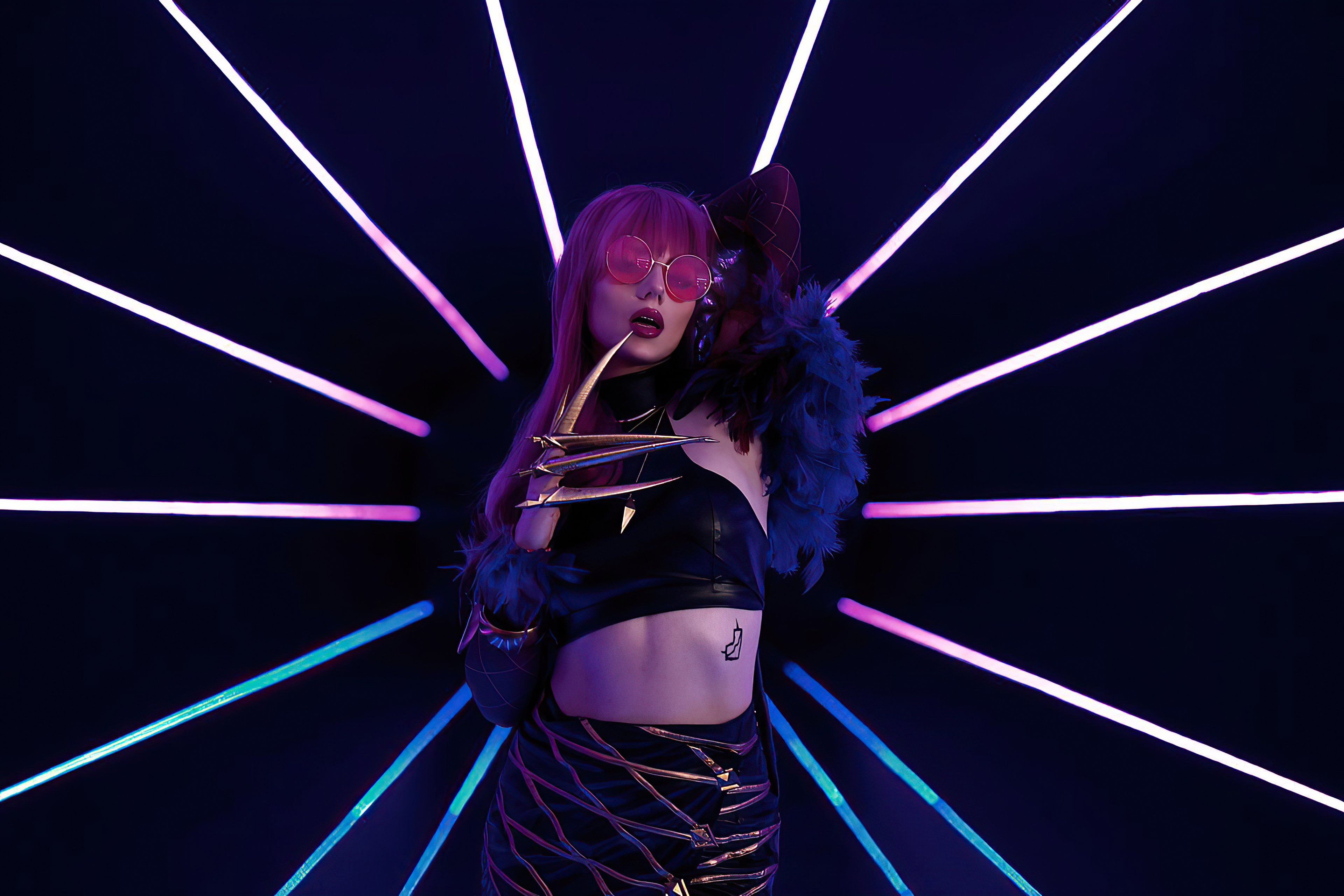 K/DA Kai'Sa from League of Legends Cosplay HD Wallpaper