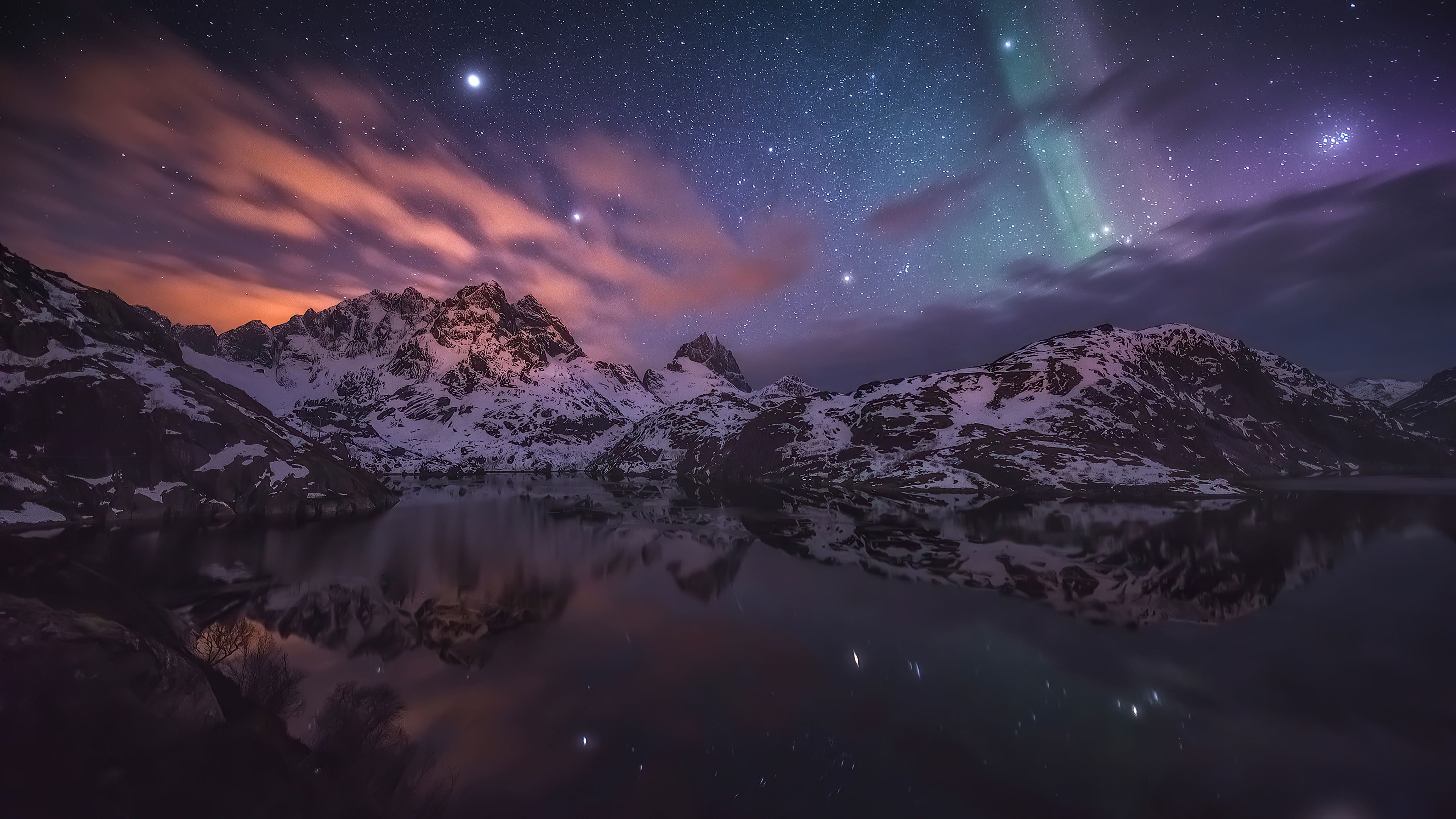 Northern Lights over Snowy Mountains and Lake at Night HD Wallpaper