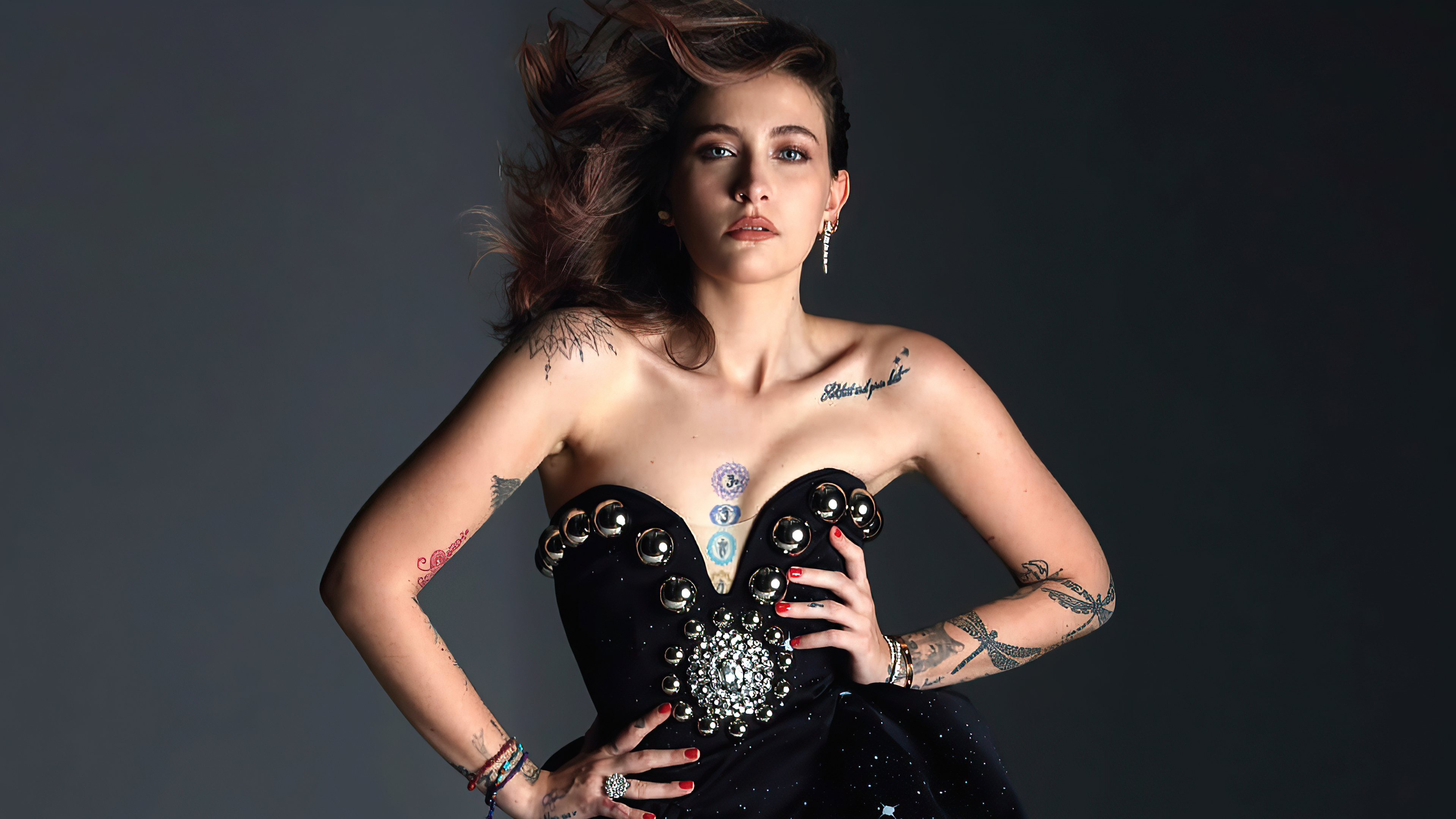Paris Jackson in a black dress HD Wallpaper
