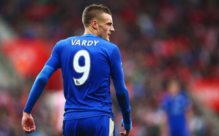 Jamie Vardy wearing Leicester City jersey
