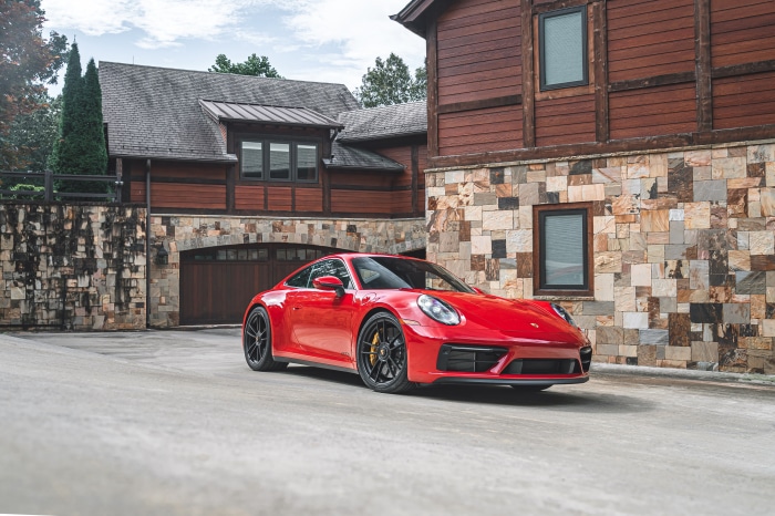 Red Porsche 911 Carrera GTS 4K